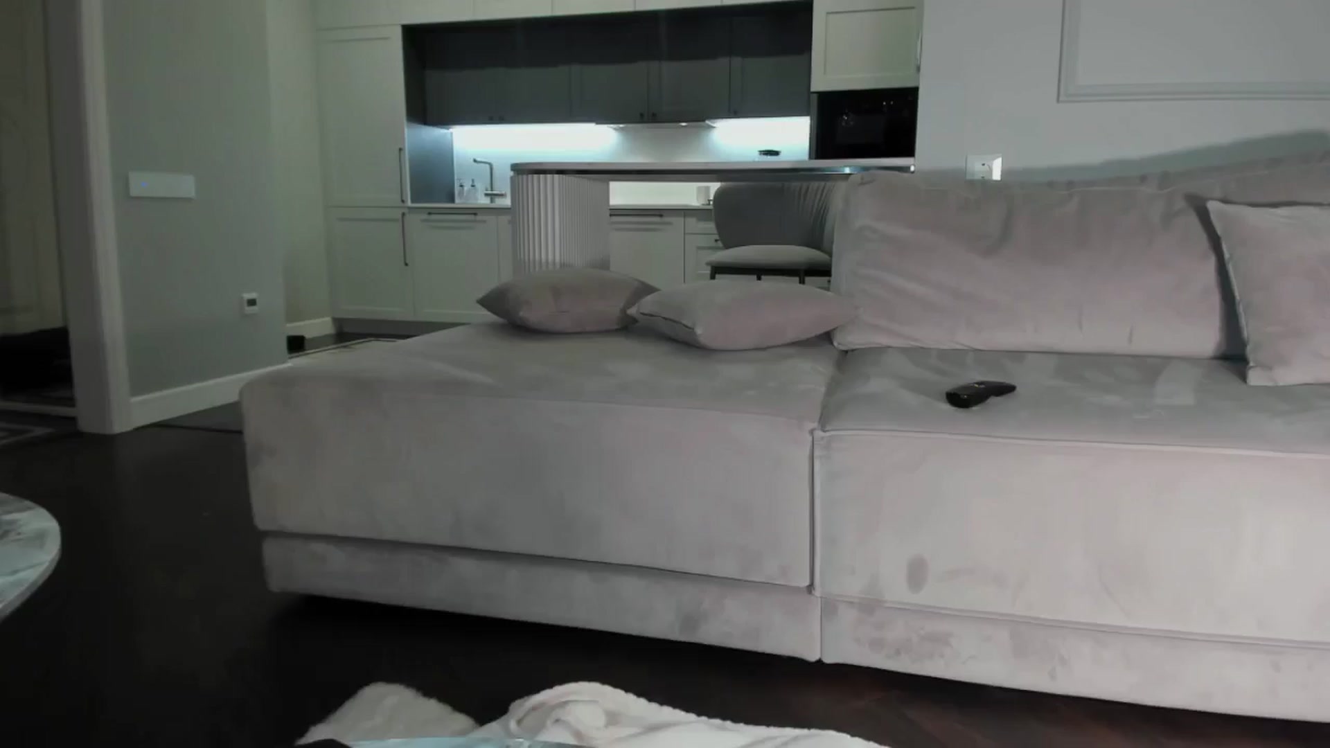 Gallery image thumbnail from Smart_Cat's myfreecams stream on, 03/19/2026, 02:39 image 8 of 20