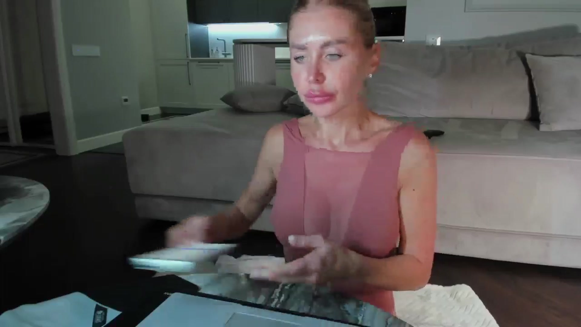 Gallery image thumbnail from Smart_Cat's myfreecams stream on, 03/19/2026, 02:39 image 9 of 20