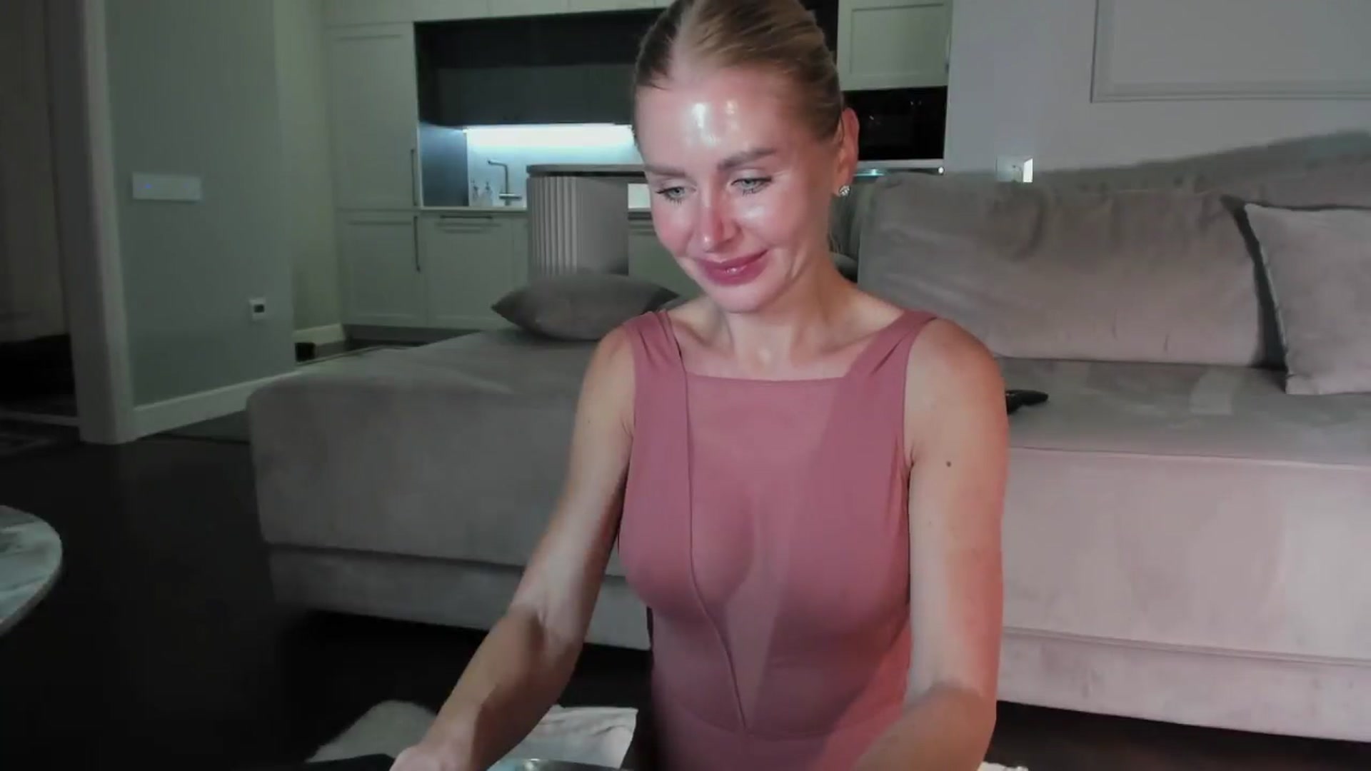 Gallery image thumbnail from Smart_Cat's myfreecams stream on, 03/19/2026, 02:39 image 4 of 20
