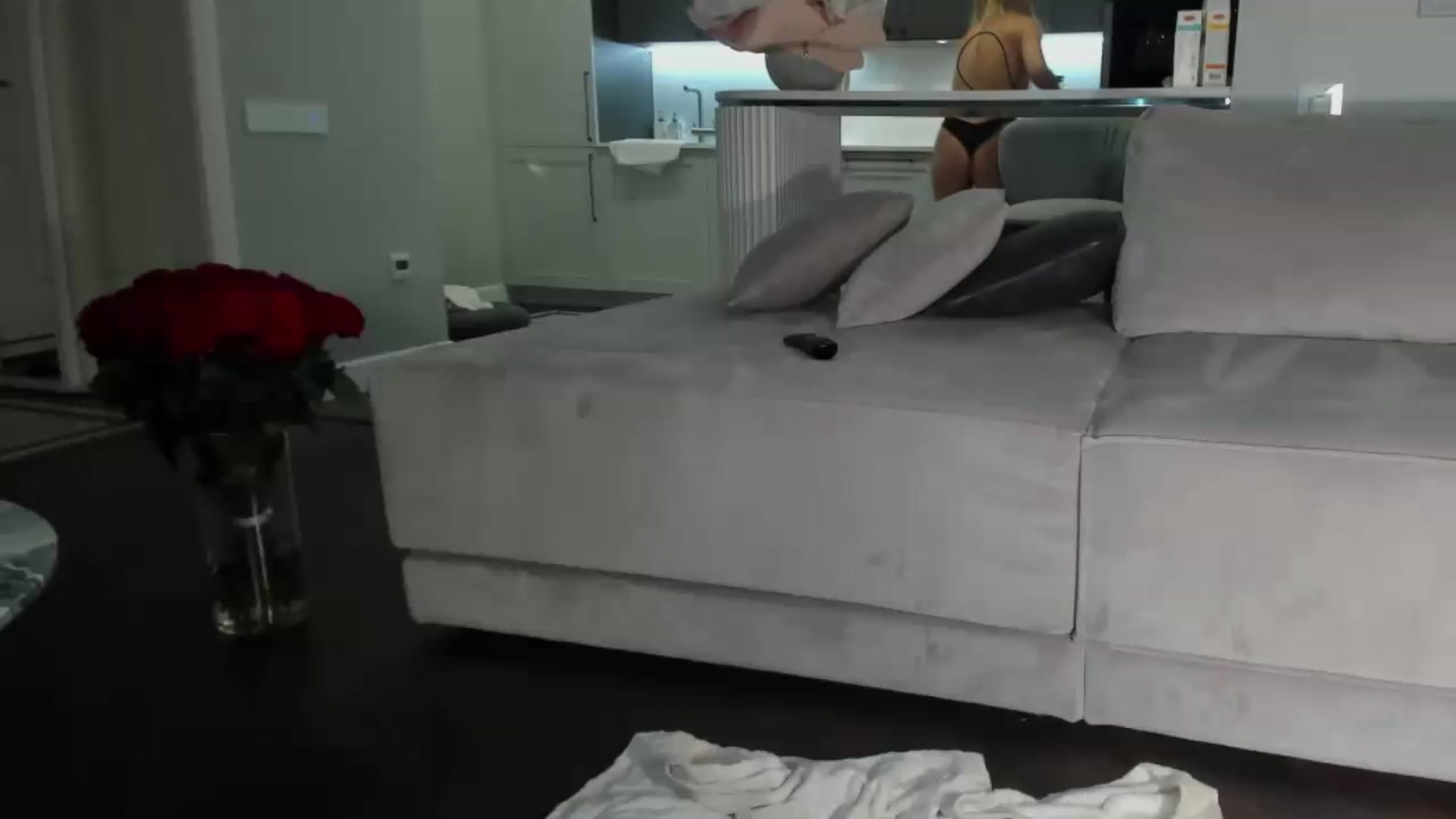 Gallery image thumbnail from Smart_Cat's myfreecams stream on, 05/30/2026, 02:17 image 15 of 20