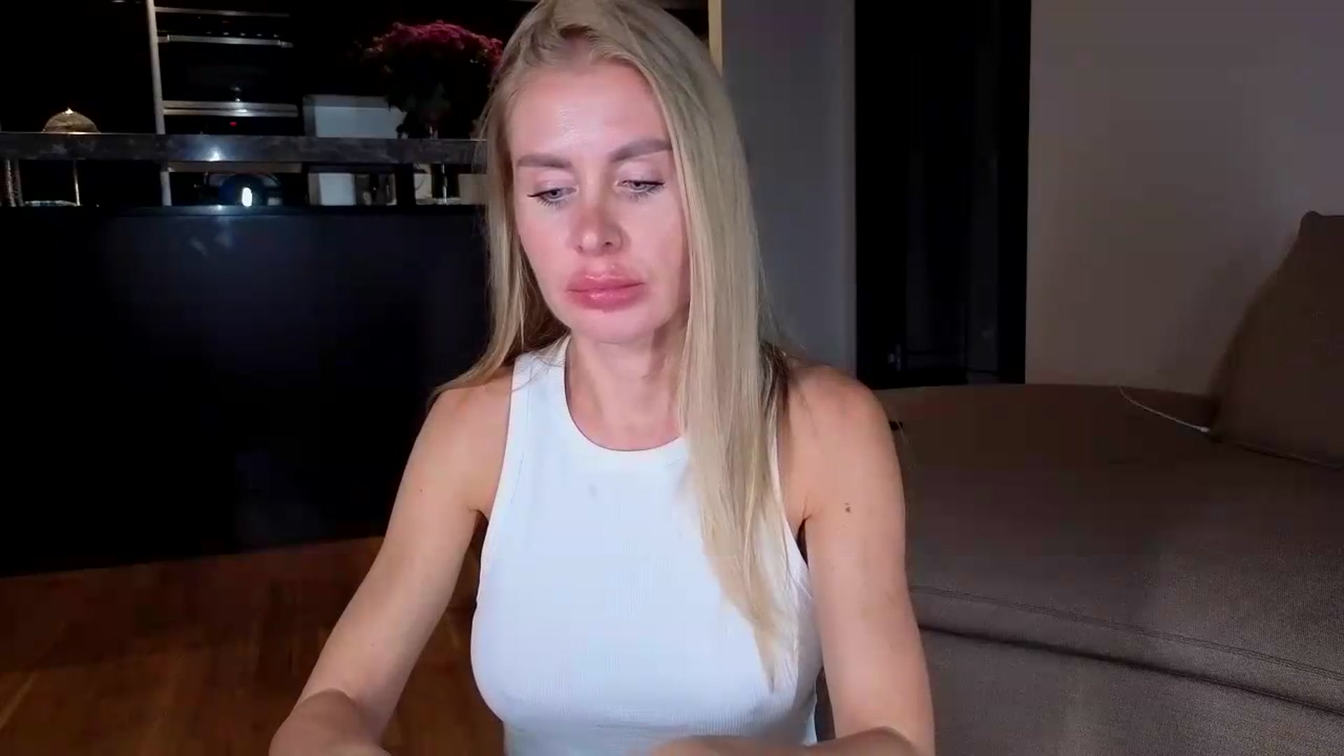 Gallery image thumbnail from Smart_Cat's myfreecams stream on, 07/29/2026, 01:59 image 13 of 20