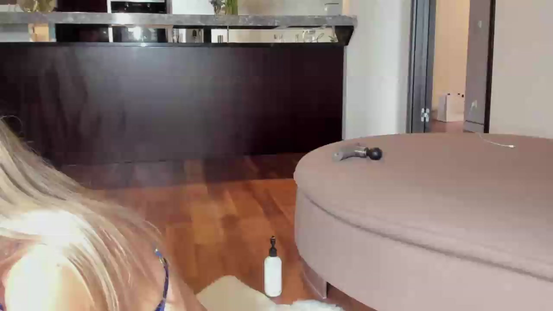 Gallery image thumbnail from Smart_Cat's myfreecams stream on, 08/05/2026, 04:02 image 16 of 20