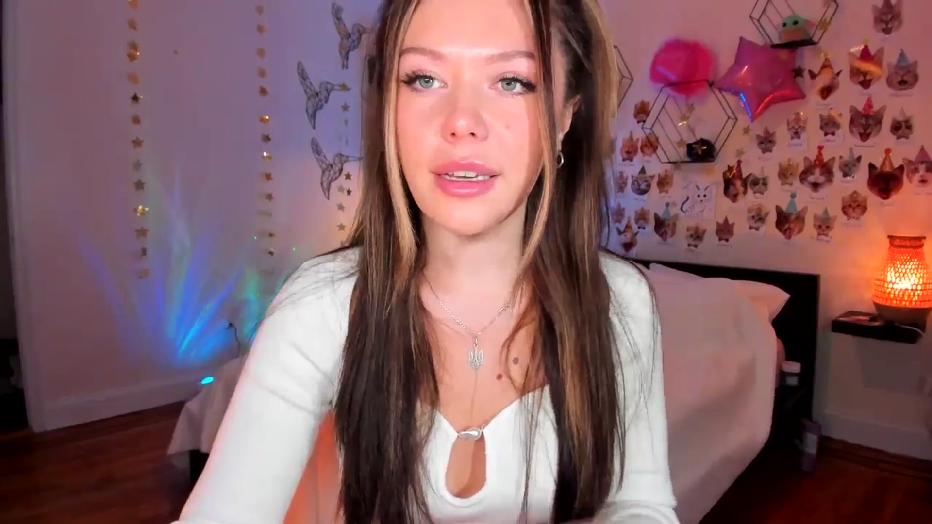 Gallery image thumbnail from SmashedPotato's myfreecams stream on, 01/10/2025, 24:01 image 11 of 20
