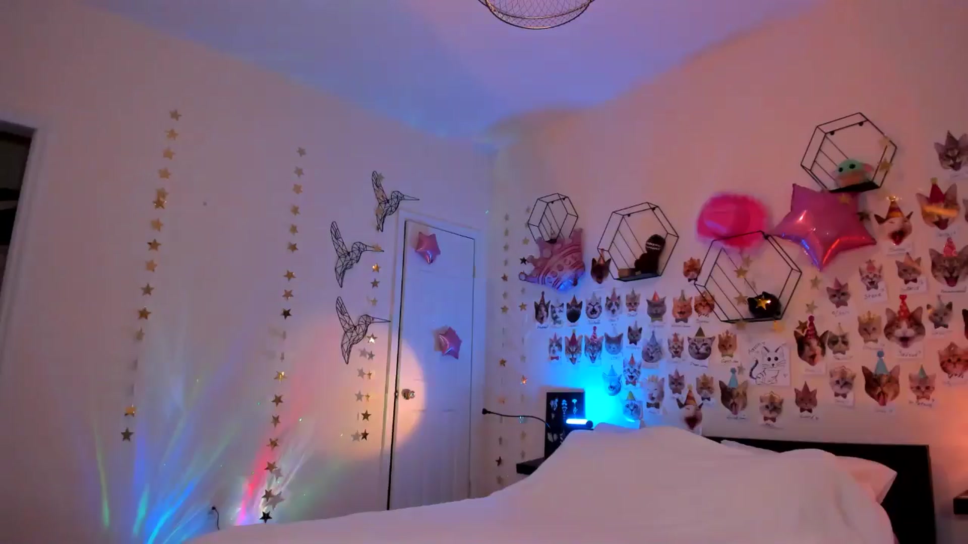 Gallery image thumbnail from SmashedPotato's myfreecams stream on, 01/10/2025, 07:39 image 9 of 20