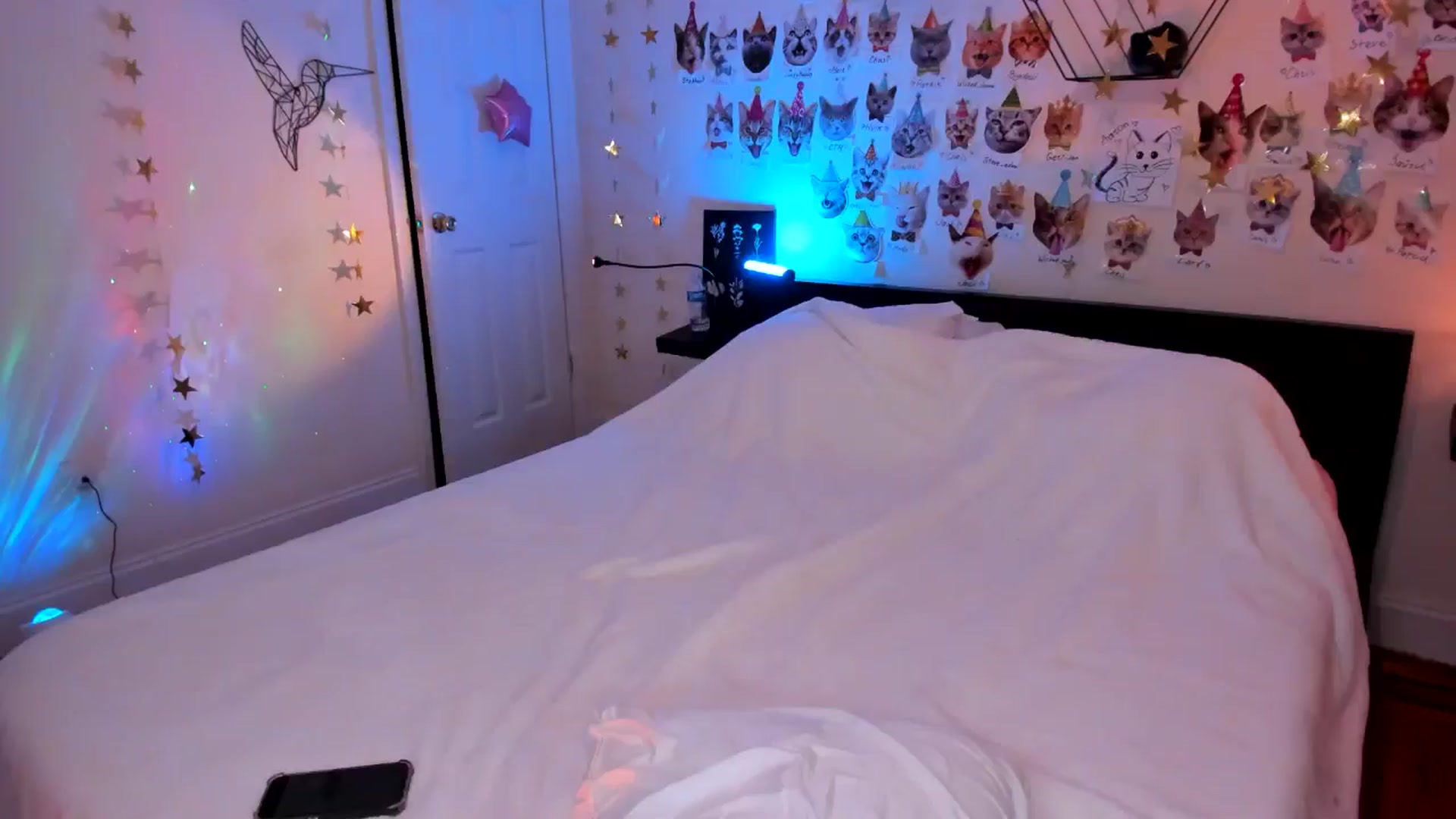Gallery image thumbnail from SmashedPotato's myfreecams stream on, 01/11/2025, 06:38 image 6 of 20