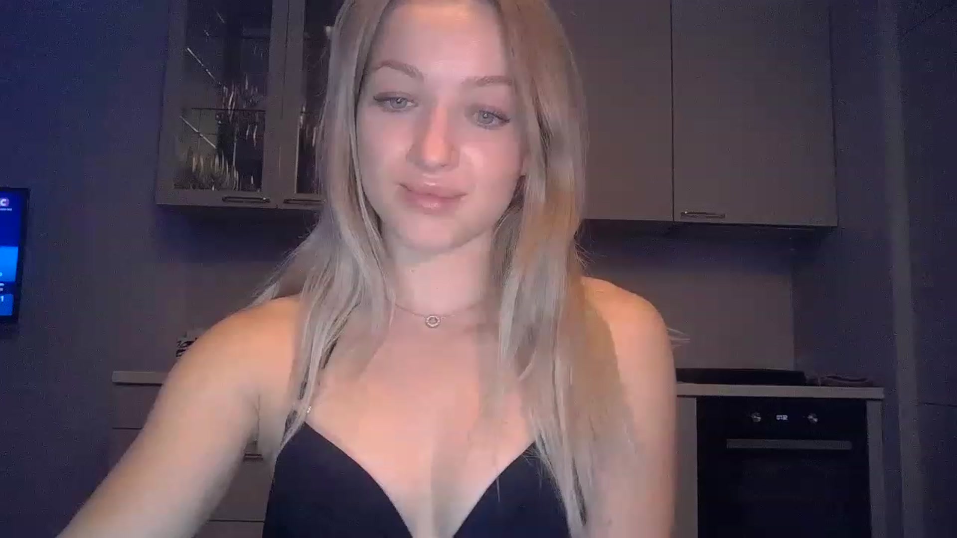 Gallery image thumbnail from Smexgrex's myfreecams stream on, 12/07/2022, 16:59 image 13 of 20
