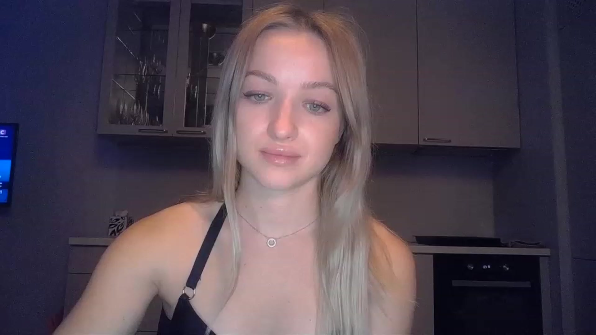 Gallery image thumbnail from Smexgrex's myfreecams stream on, 12/07/2022, 16:59 image 5 of 20