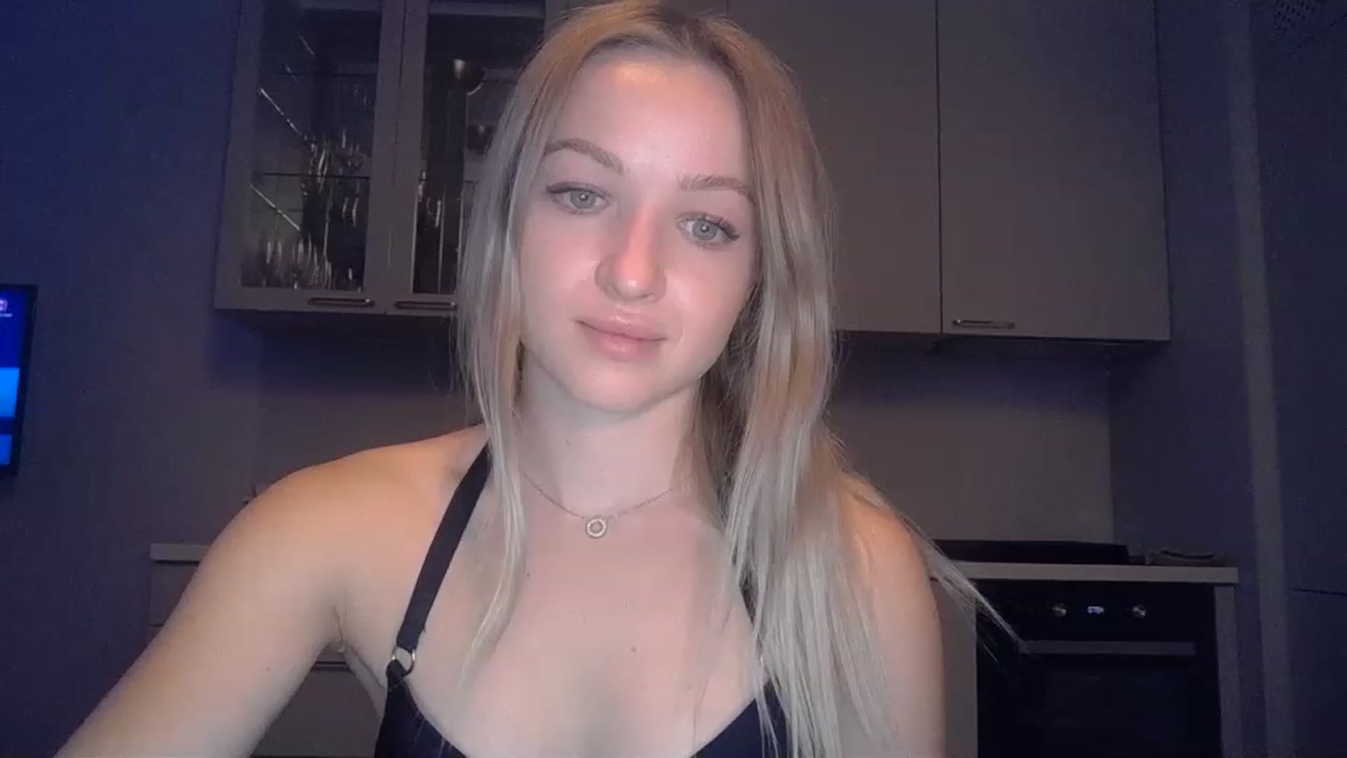 Gallery image thumbnail from Smexgrex's myfreecams stream on, 12/07/2022, 17:24 image 2 of 20