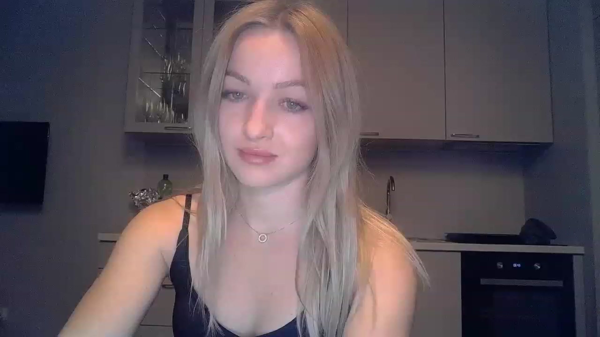 Gallery image thumbnail from Smexgrex's myfreecams stream on, 12/09/2022, 16:22 image 7 of 20