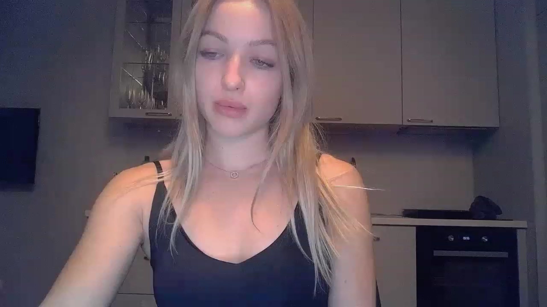 Gallery image thumbnail from Smexgrex's myfreecams stream on, 12/09/2022, 16:22 image 14 of 20