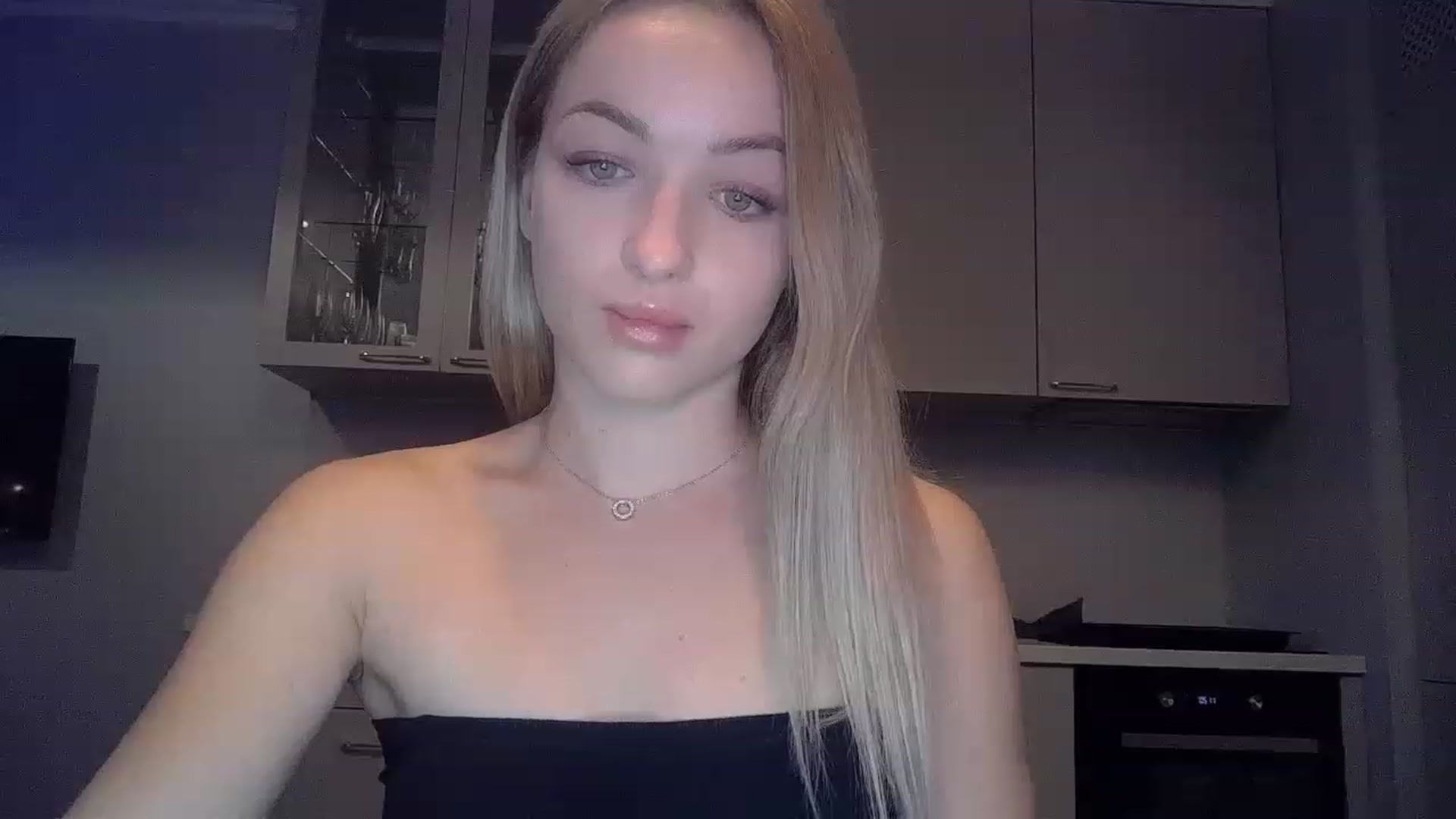Gallery image thumbnail from Smexgrex's myfreecams stream on, 12/10/2022, 15:43 image 4 of 20