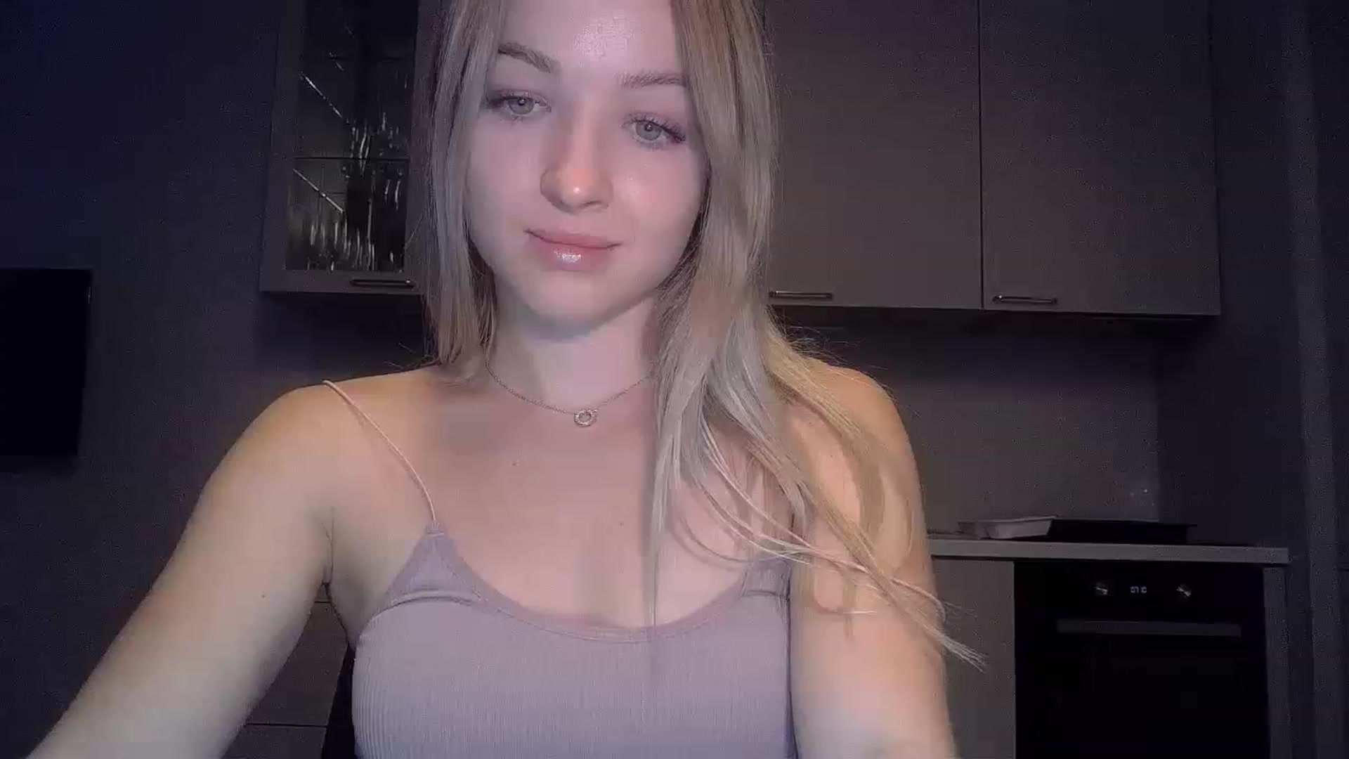 Gallery image thumbnail from Smexgrex's myfreecams stream on, 12/11/2022, 16:41 image 6 of 20