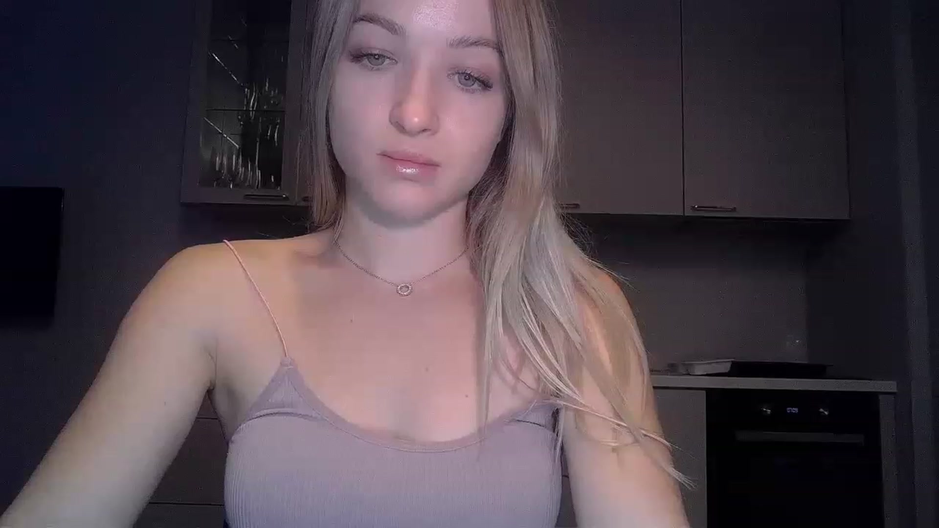 Gallery image thumbnail from Smexgrex's myfreecams stream on, 12/11/2022, 16:41 image 5 of 20