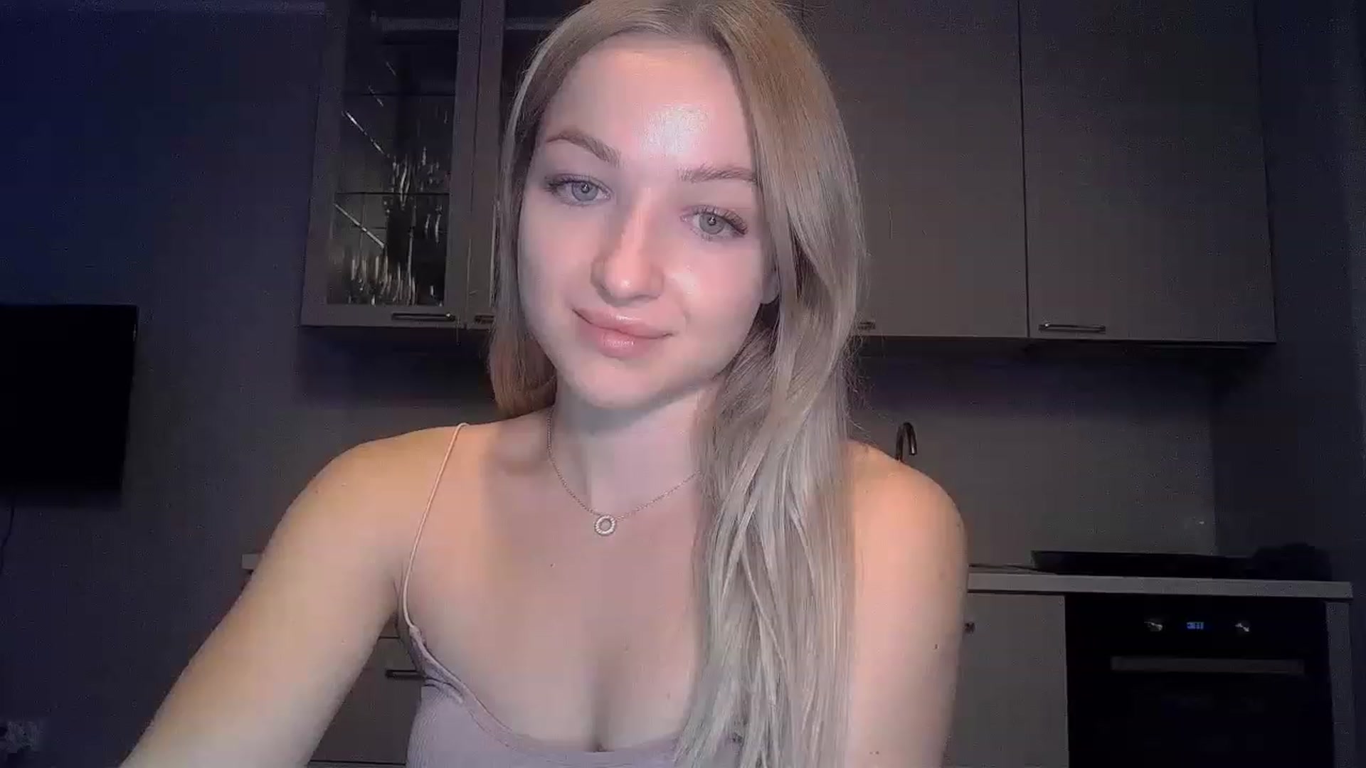 Gallery image thumbnail from Smexgrex's myfreecams stream on, 12/11/2022, 17:57 image 7 of 20