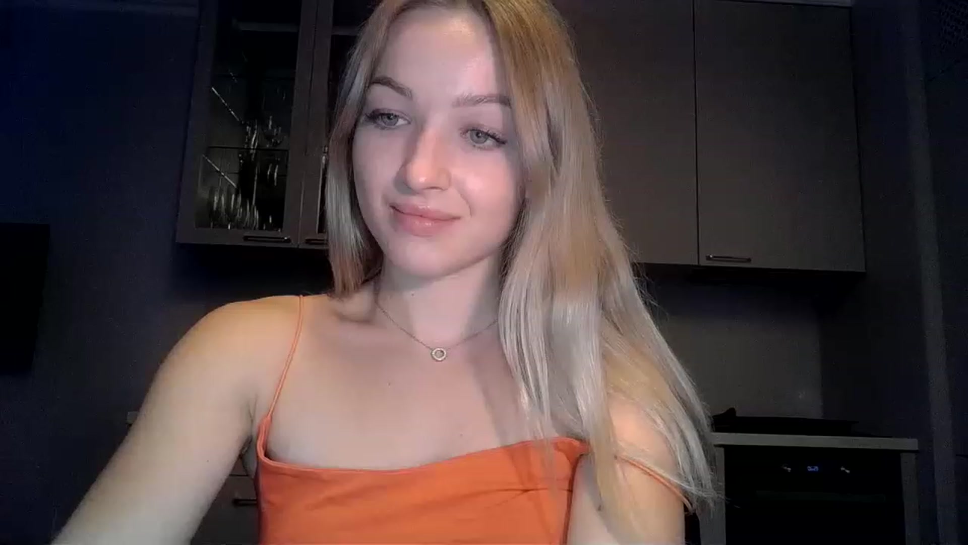 Gallery image thumbnail from Smexgrex's myfreecams stream on, 12/12/2022, 16:54 image 5 of 20