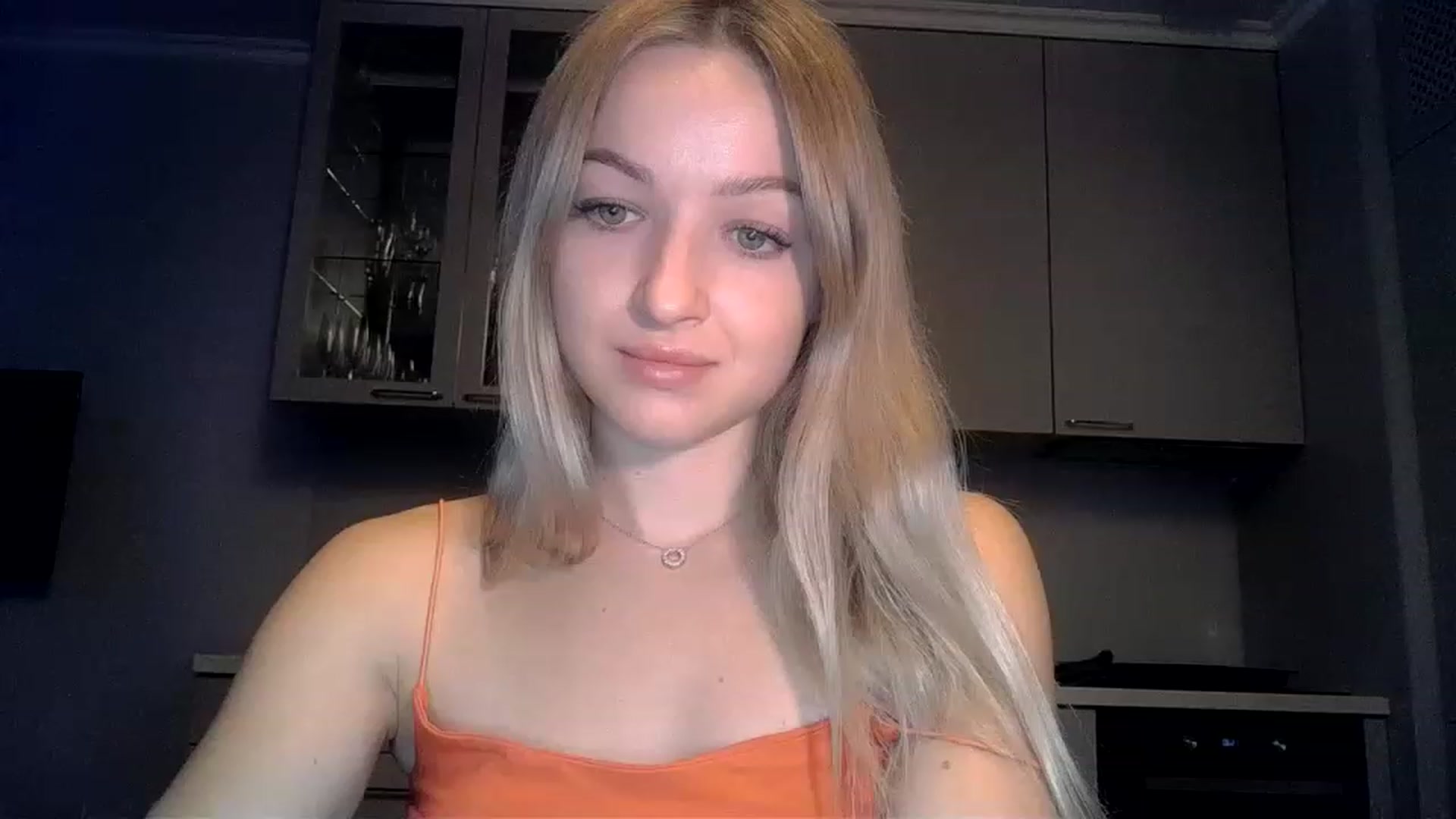 Gallery image thumbnail from Smexgrex's myfreecams stream on, 12/12/2022, 16:54 image 3 of 20