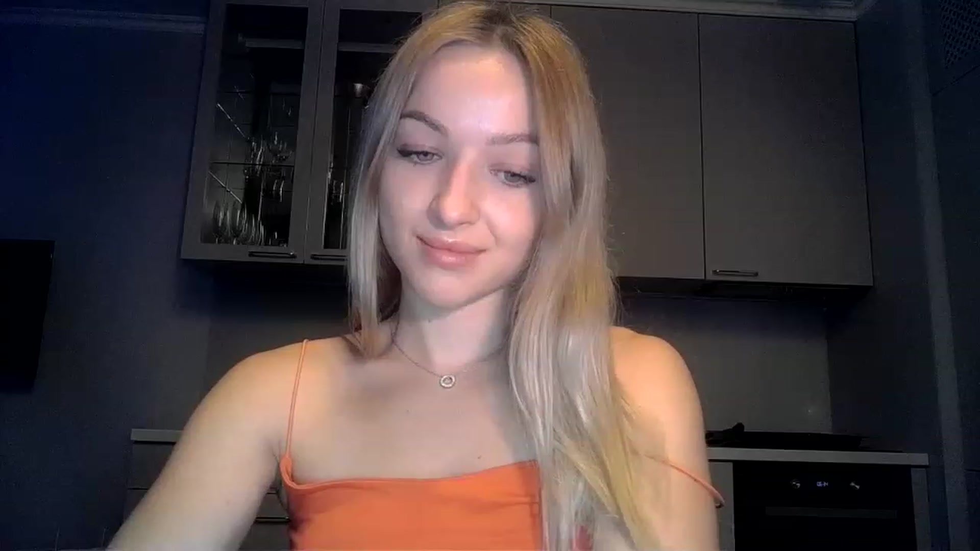 Gallery image thumbnail from Smexgrex's myfreecams stream on, 12/12/2022, 16:54 image 6 of 20