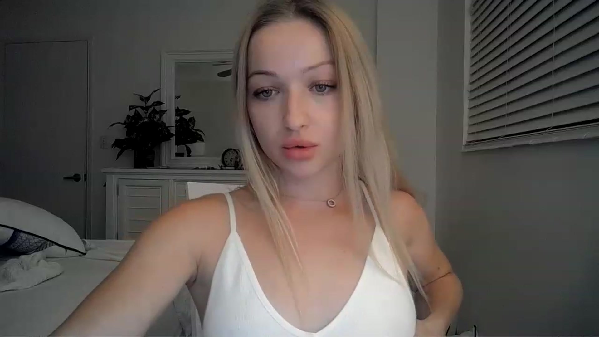 Gallery image thumbnail from Smexgrex's myfreecams stream on, 01/15/2023, 23:42 image 3 of 20