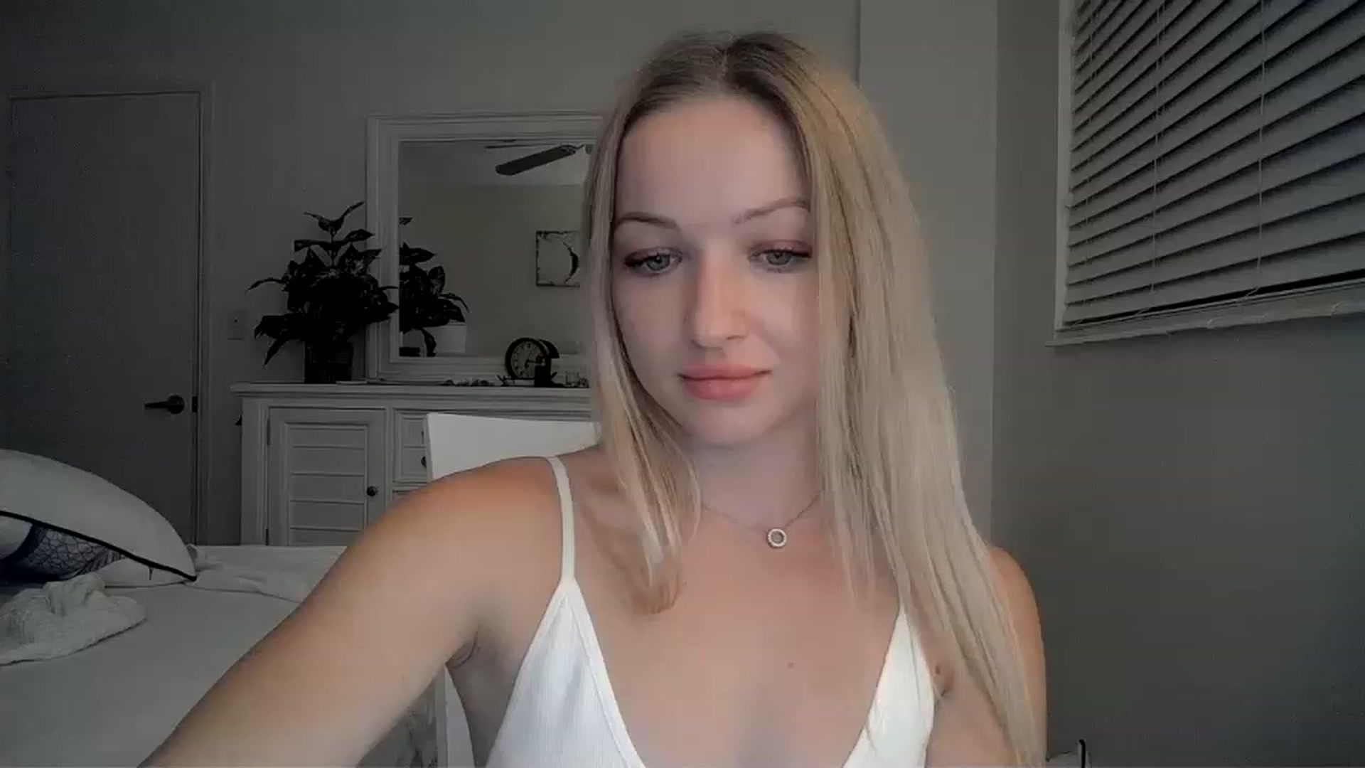 Gallery image thumbnail from Smexgrex's myfreecams stream on, 01/15/2023, 23:42 image 7 of 20