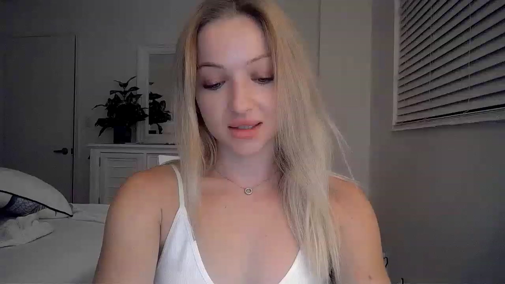 Gallery image thumbnail from Smexgrex's myfreecams stream on, 01/15/2023, 23:42 image 20 of 20