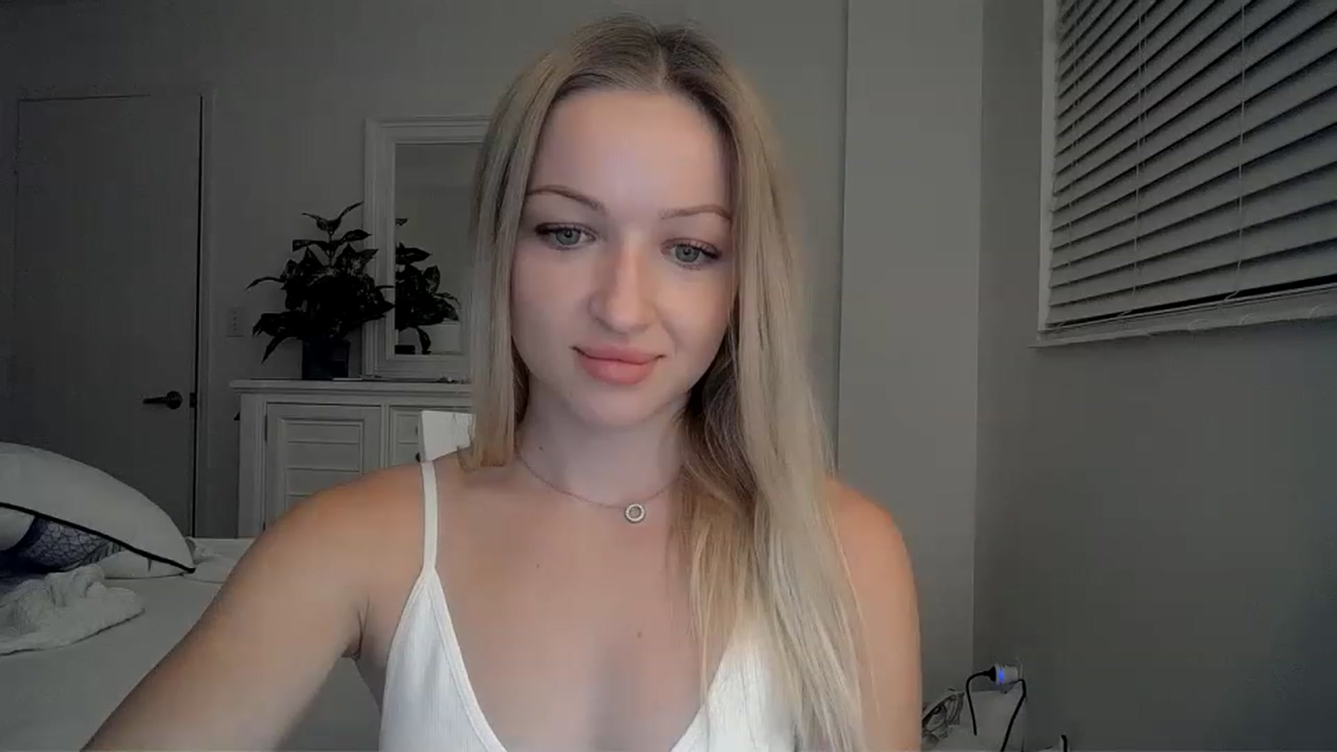 Gallery image thumbnail from Smexgrex's myfreecams stream on, 01/15/2023, 23:42 image 11 of 20