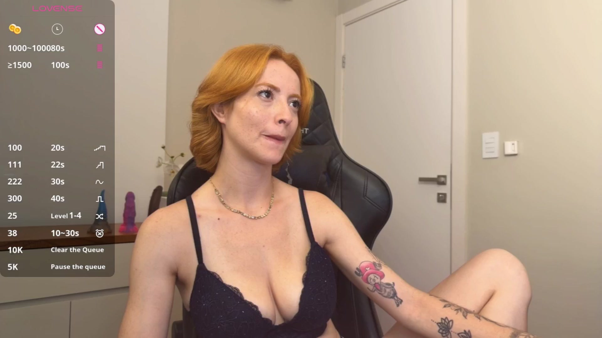 Gallery image thumbnail from SmileGirl's myfreecams stream on, 04/03/2026, 24:28 image 7 of 20