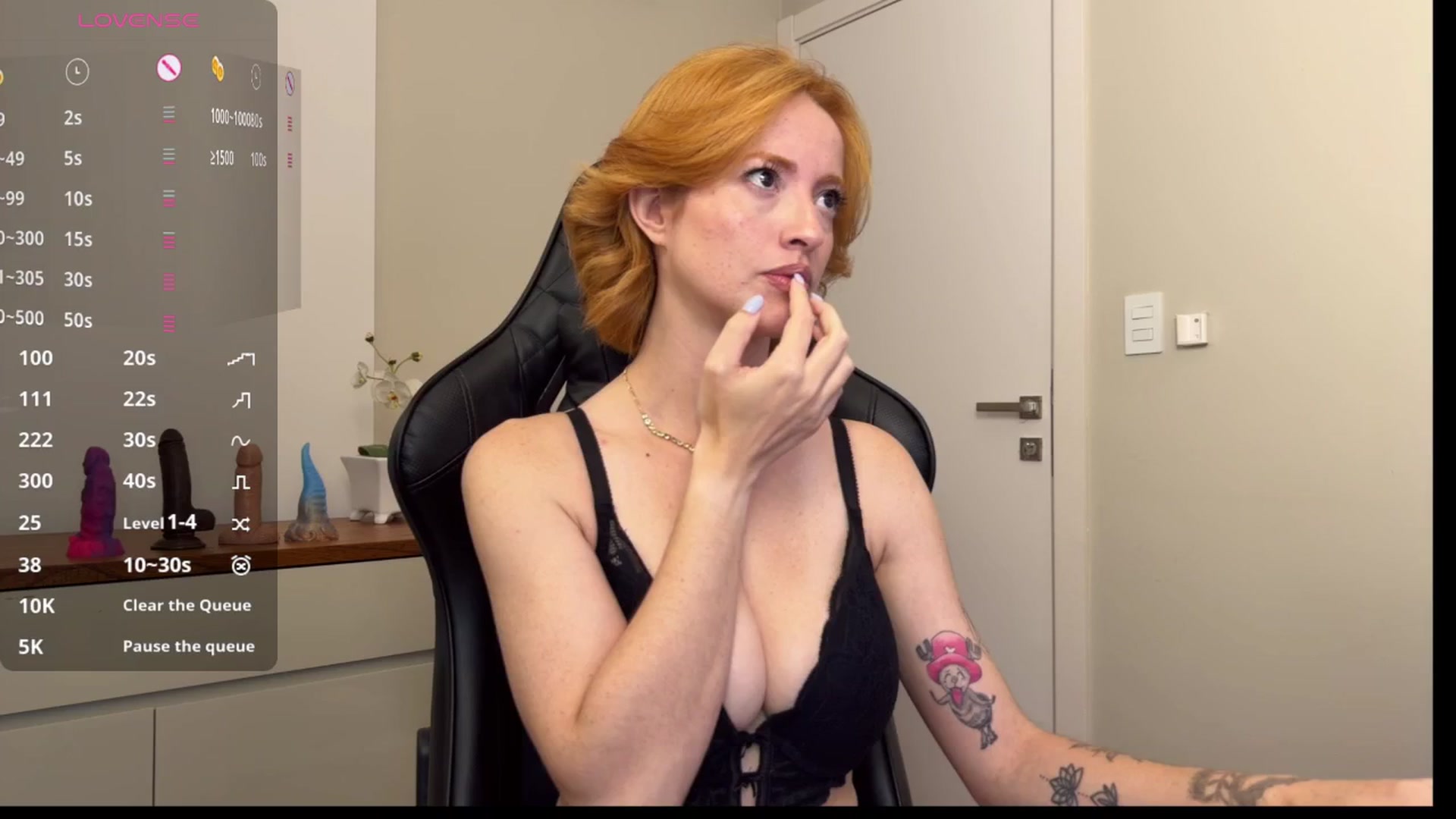 Gallery image thumbnail from SmileGirl's myfreecams stream on, 04/04/2026, 18:19 image 14 of 20
