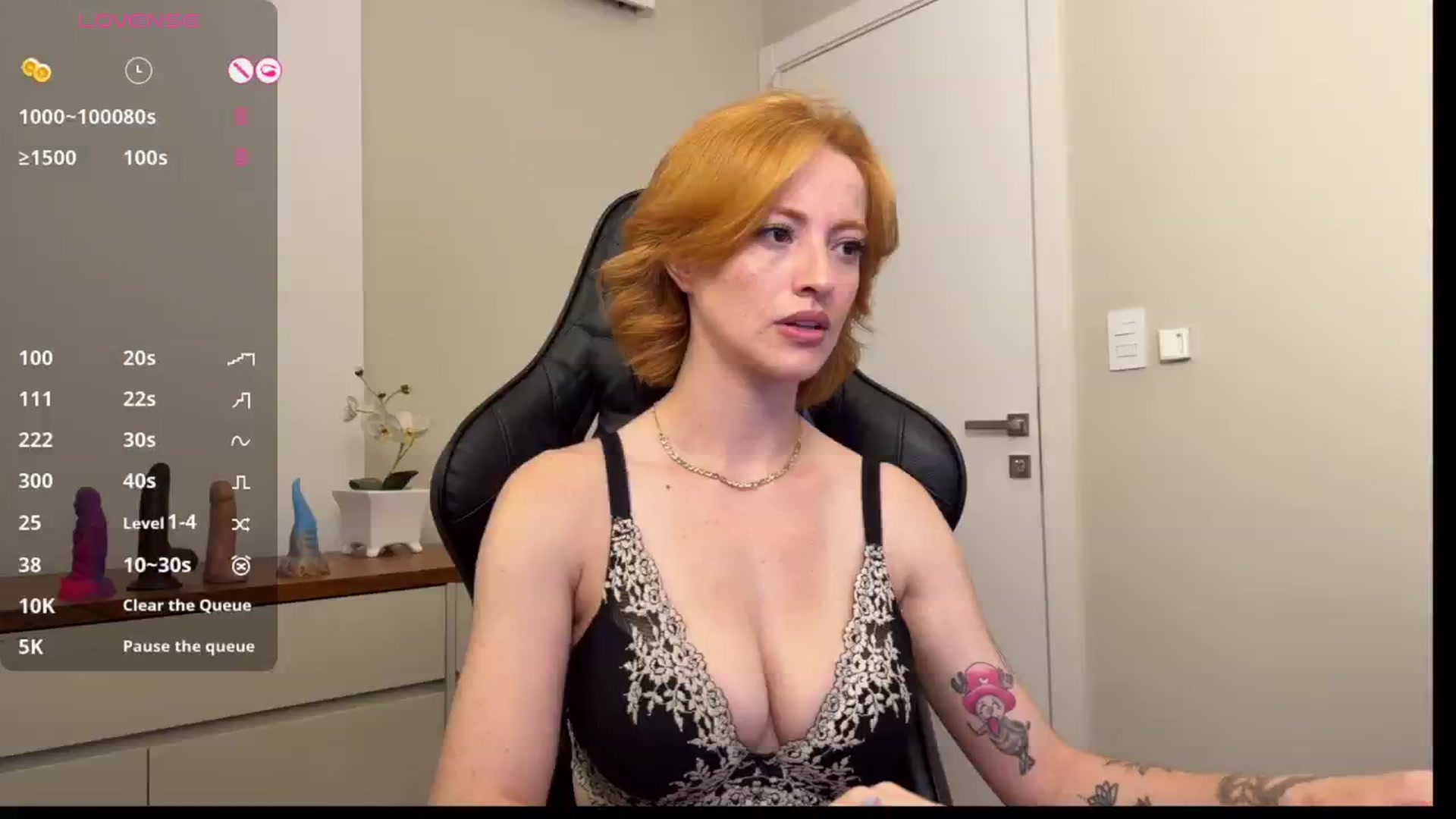 Gallery image thumbnail from SmileGirl's myfreecams stream on, 04/05/2026, 19:35 image 10 of 20