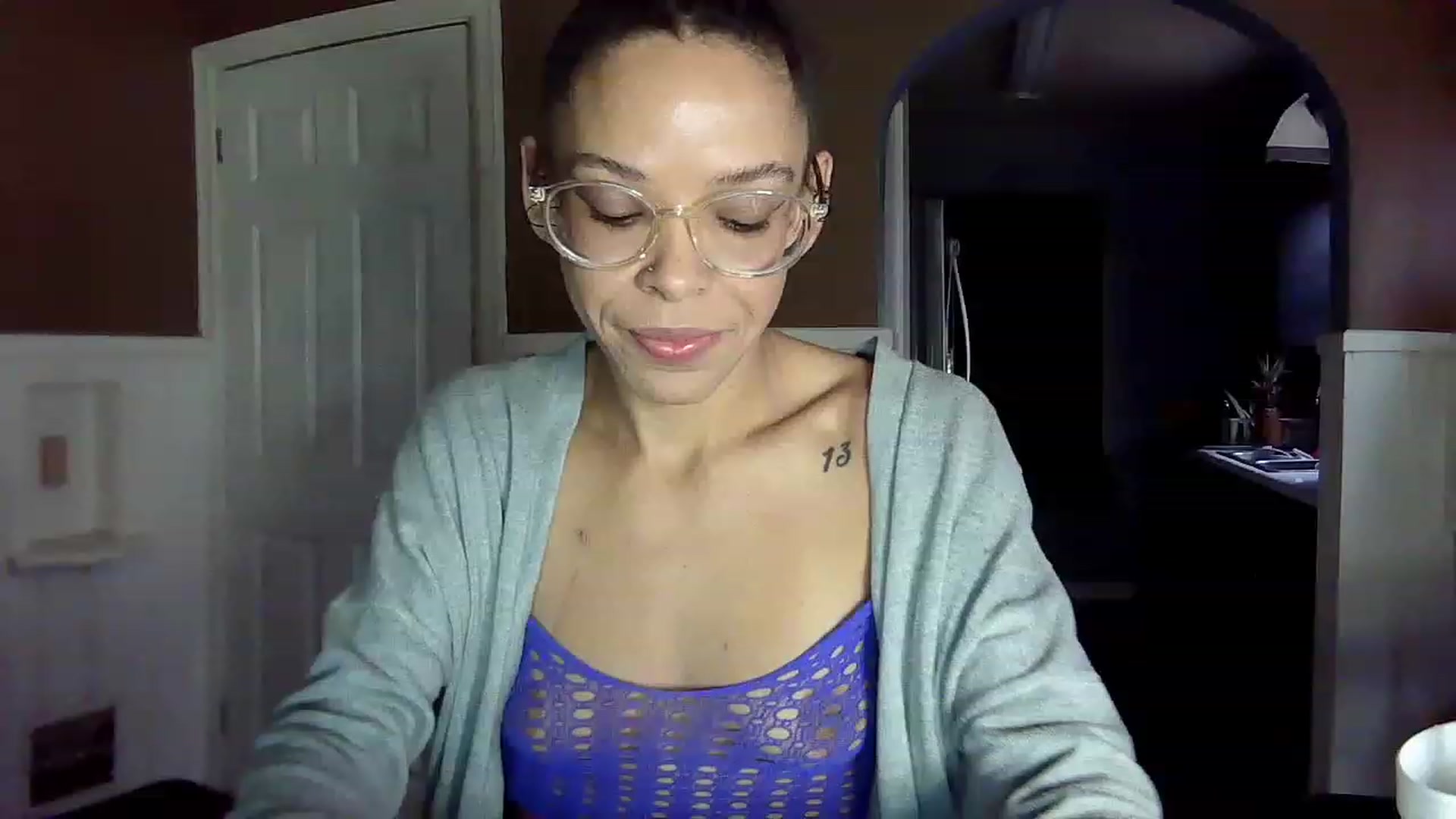 Gallery image thumbnail from SmileyAngel44's myfreecams stream on, 12/30/2022, 13:28 image 20 of 20