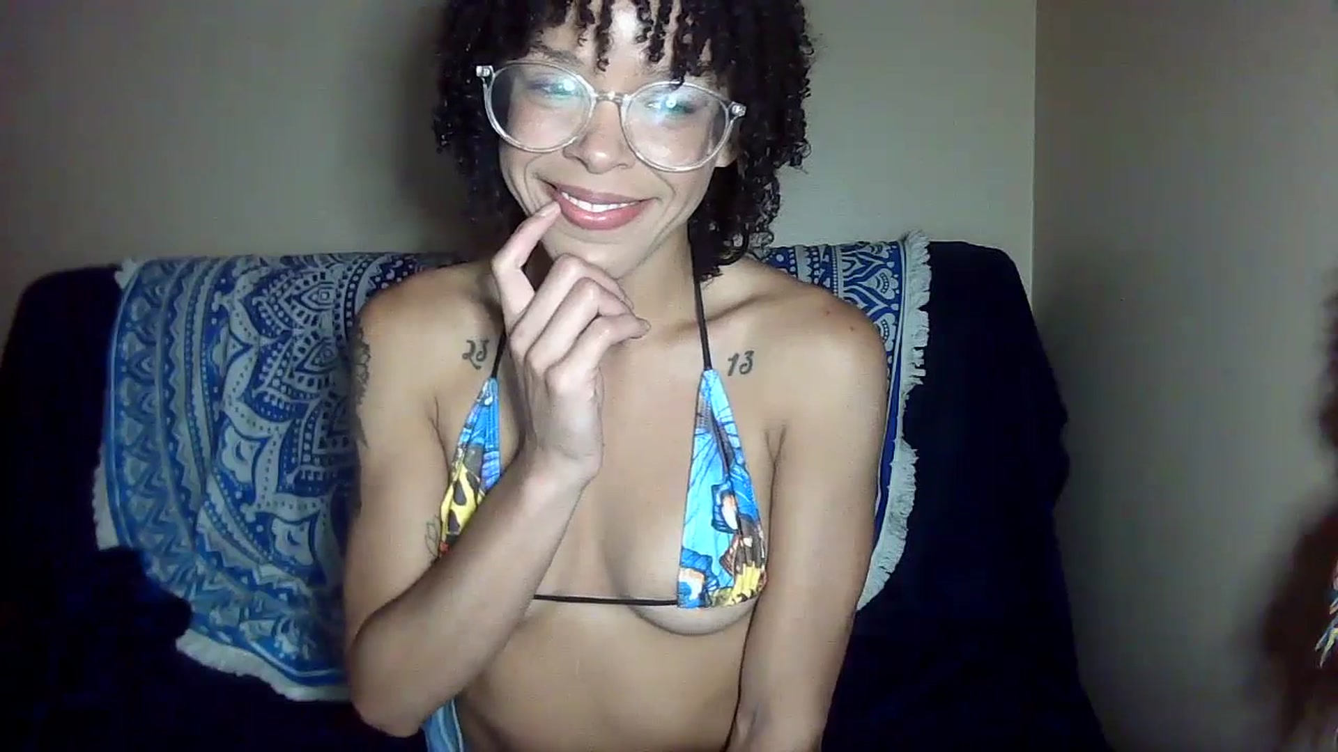 Gallery image thumbnail from SmileyAngel44's myfreecams stream on, 07/21/2023, 13:29 image 13 of 20