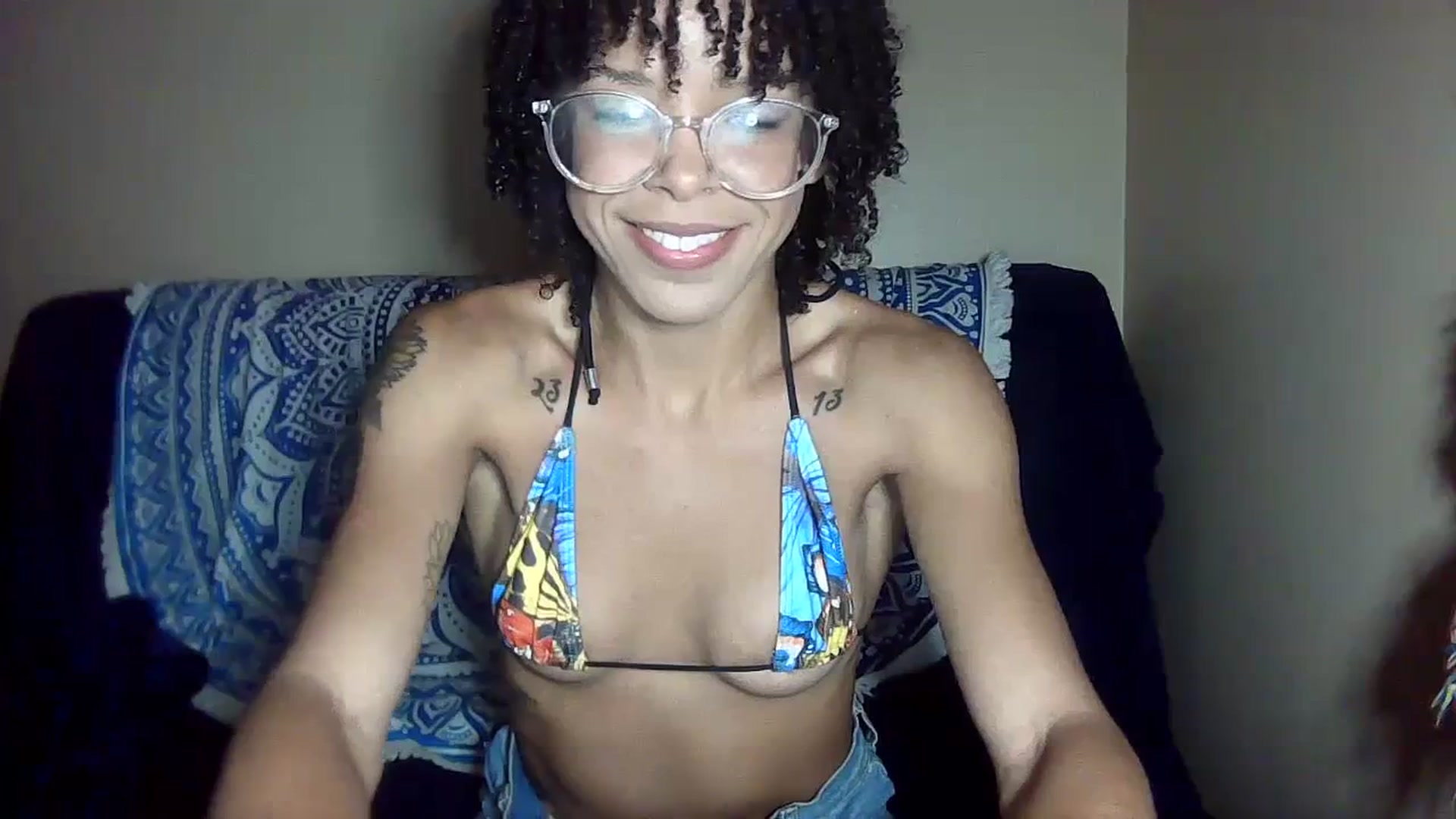 Gallery image thumbnail from SmileyAngel44's myfreecams stream on, 07/21/2023, 13:29 image 11 of 20