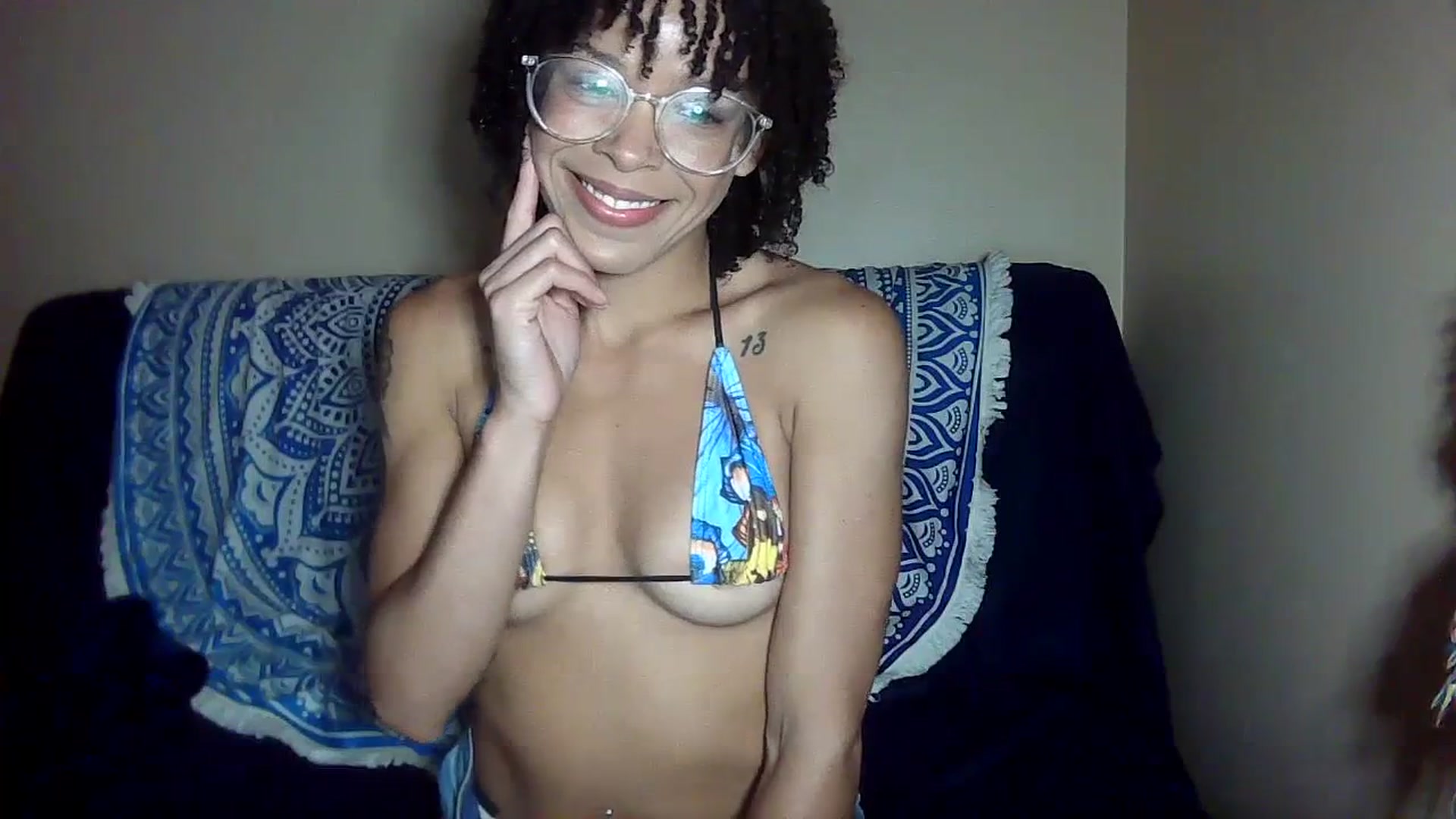 Gallery image thumbnail from SmileyAngel44's myfreecams stream on, 07/21/2023, 13:29 image 15 of 20