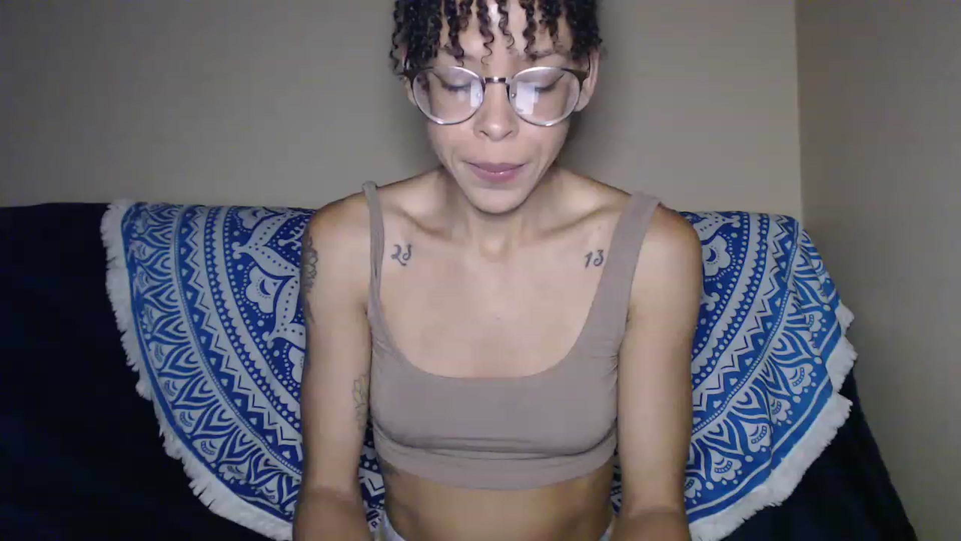Gallery image thumbnail from SmileyAngel44's myfreecams stream on, 08/22/2023, 13:53 image 12 of 20