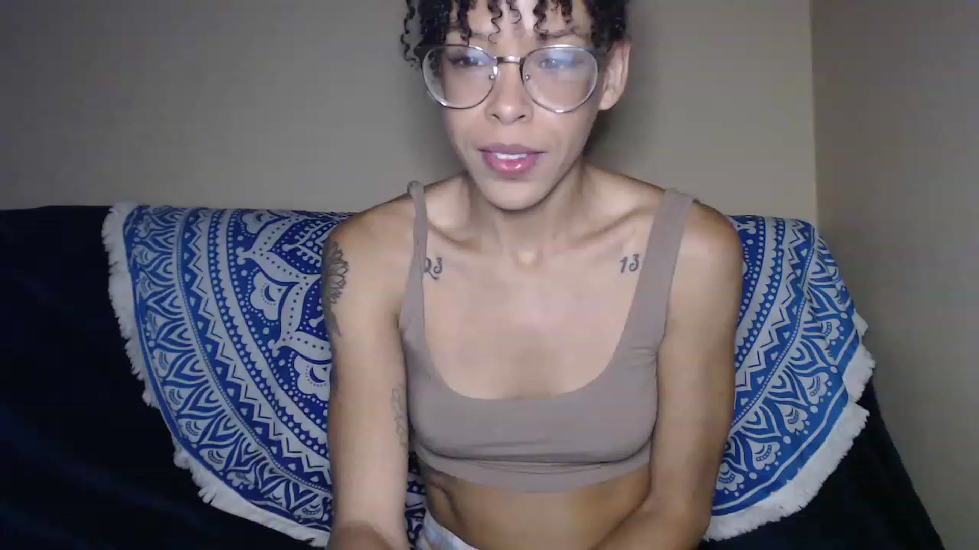 Gallery image thumbnail from SmileyAngel44's myfreecams stream on, 08/22/2023, 13:53 image 1 of 20
