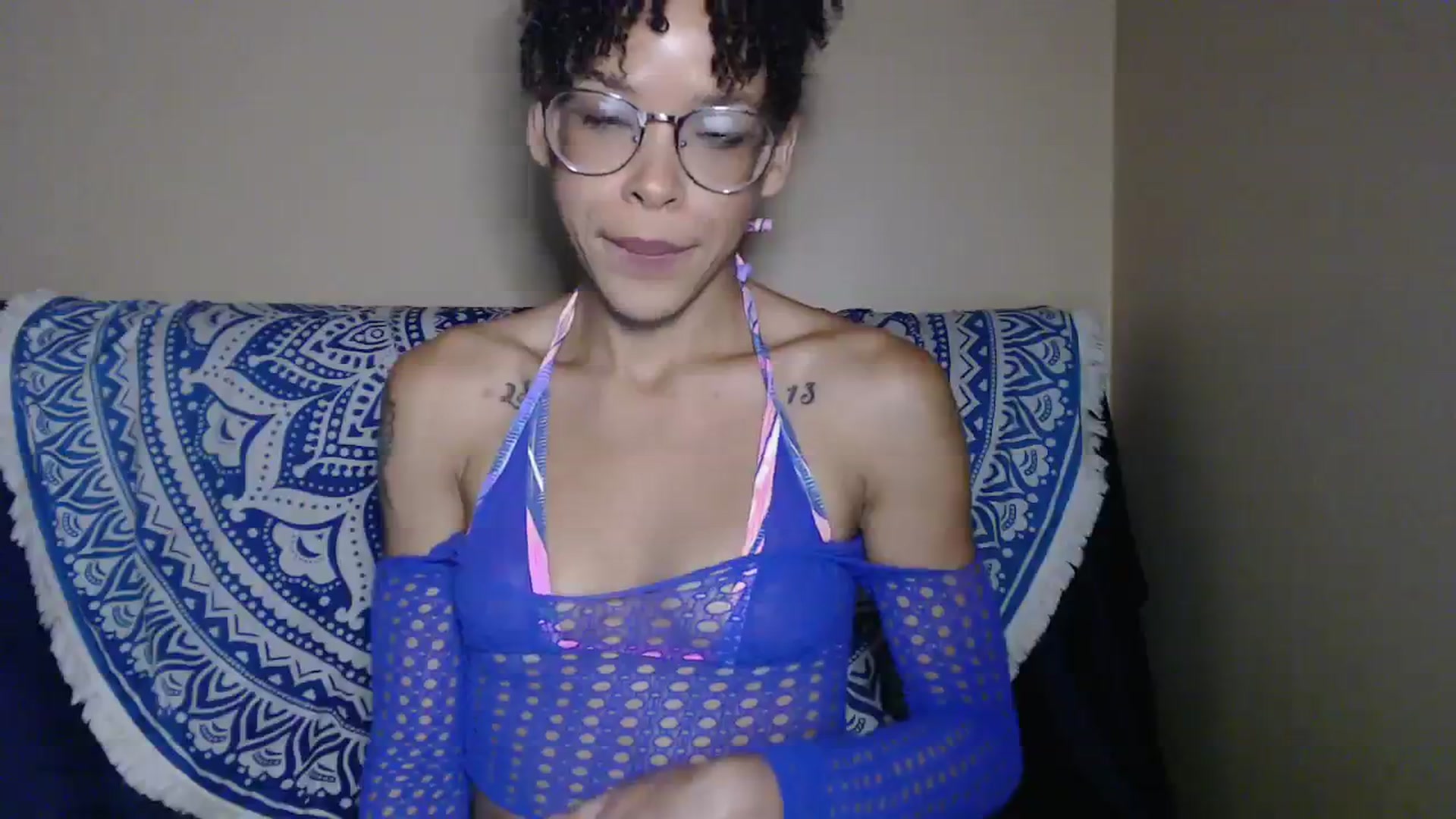 Gallery image thumbnail from SmileyAngel44's myfreecams stream on, 08/29/2023, 13:43 image 5 of 20