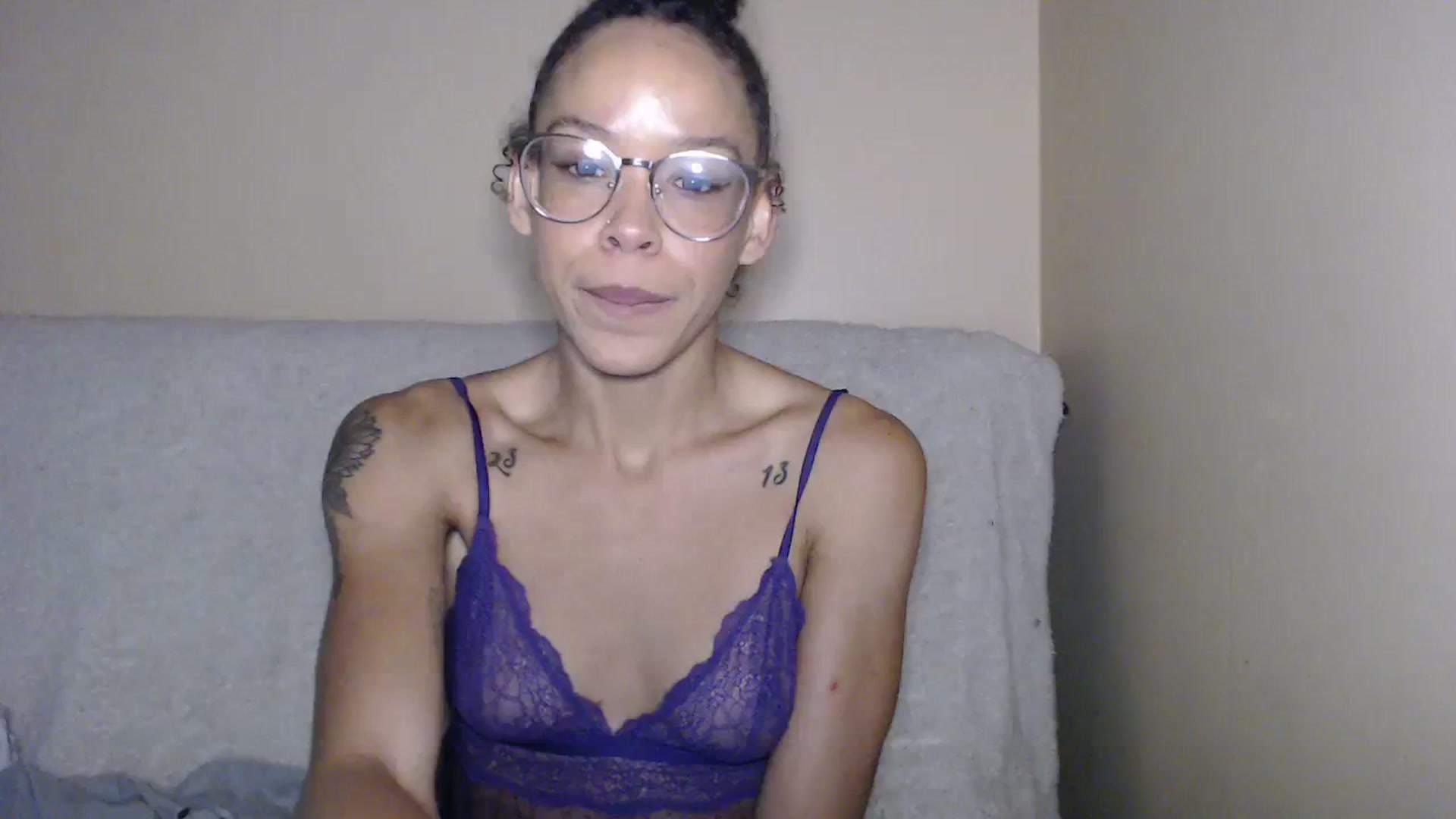 Gallery image thumbnail from SmileyAngel44's myfreecams stream on, 09/05/2023, 14:12 image 17 of 20