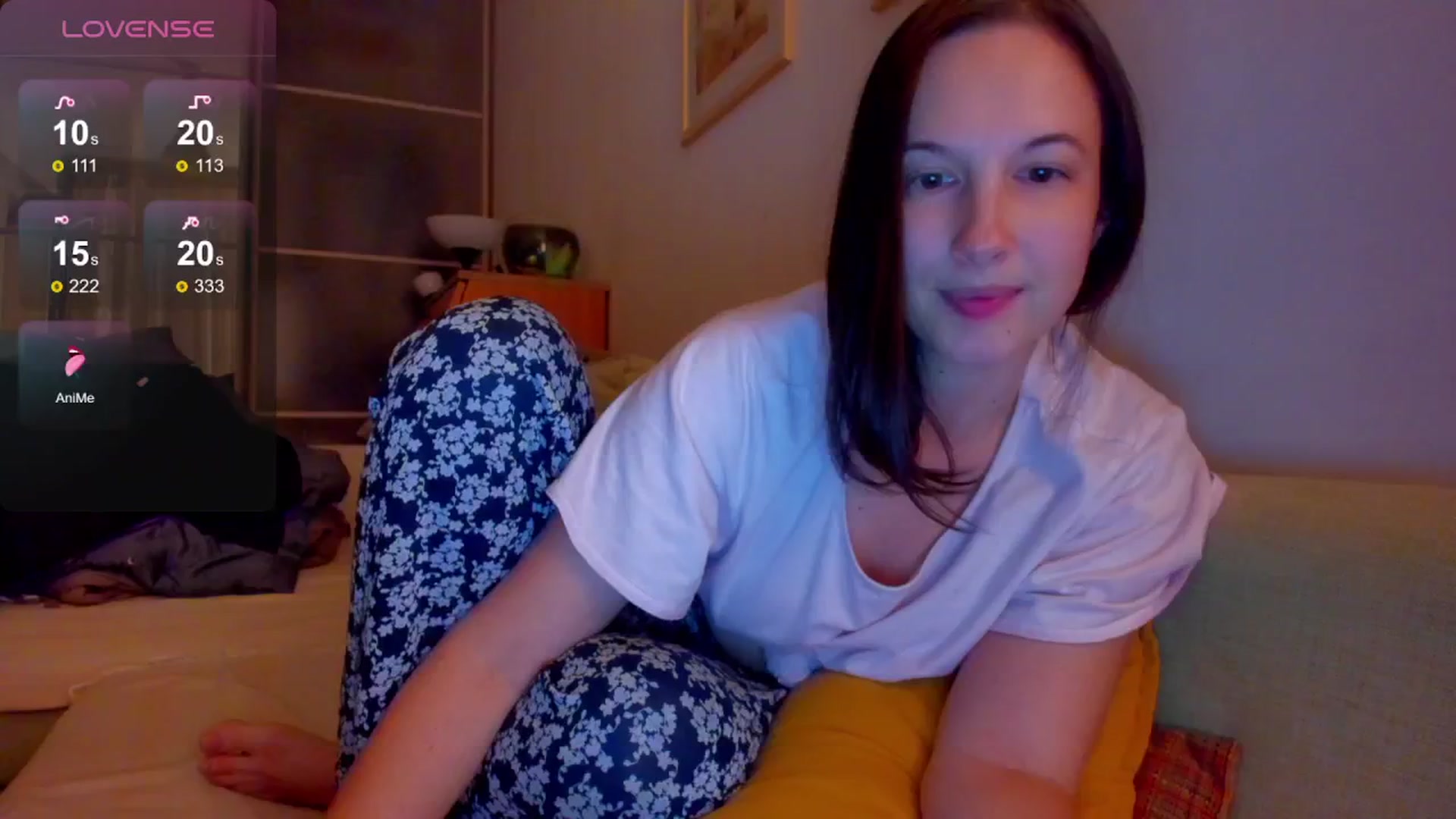 Gallery image thumbnail from SmileyCAT's myfreecams stream on, 04/24/2024, 17:05 image 18 of 20