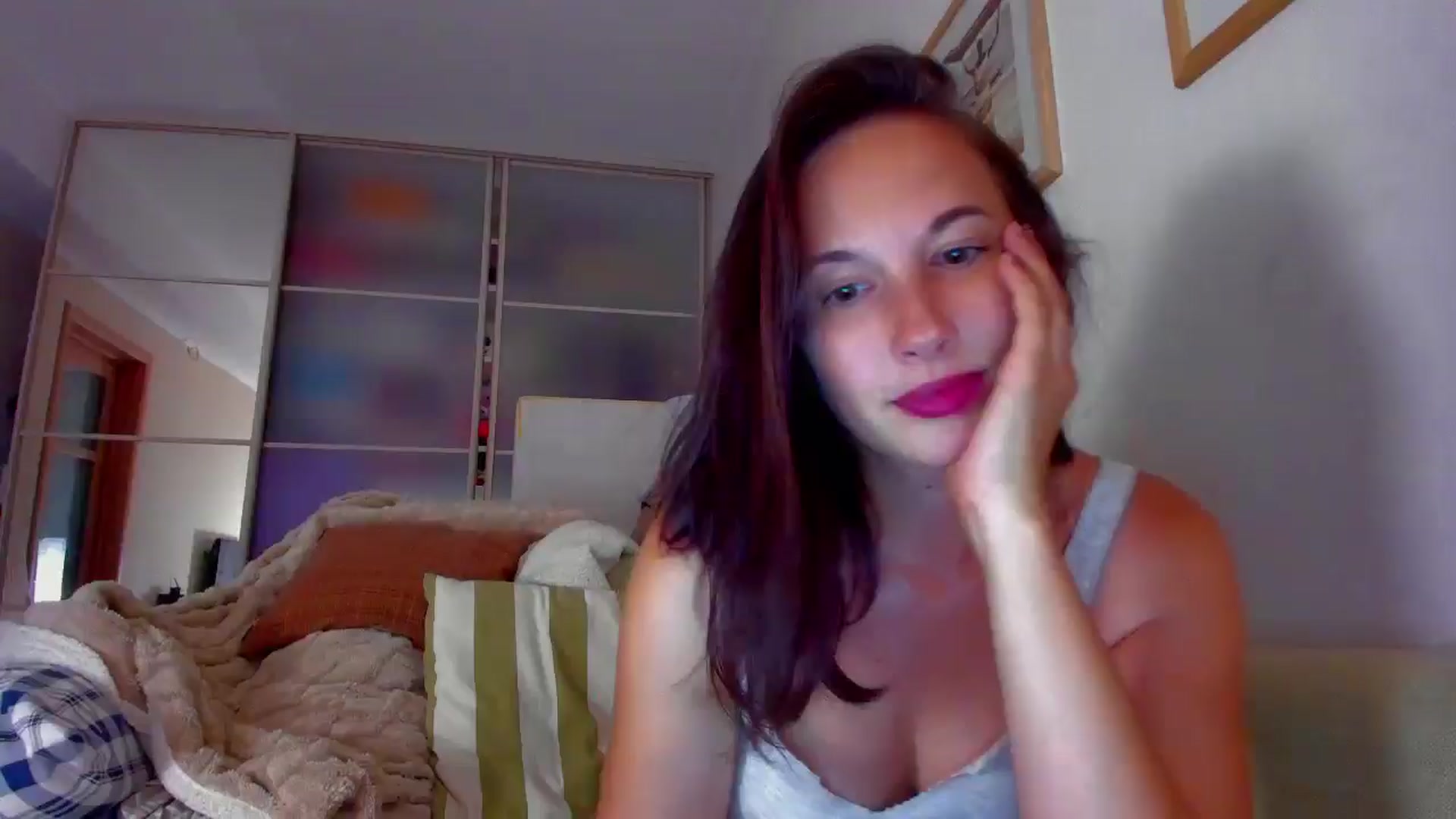 Gallery image thumbnail from SmileyCAT's myfreecams stream on, 07/12/2024, 20:50 image 1 of 20