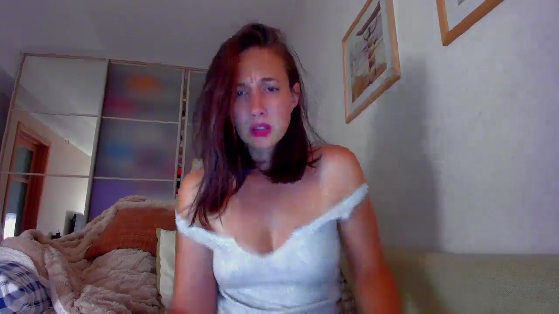 Gallery image thumbnail from SmileyCAT's myfreecams stream on, 07/12/2024, 20:50 image 15 of 20