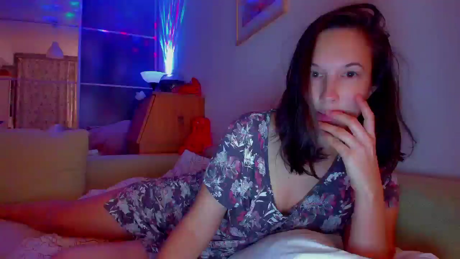 Gallery image thumbnail from SmileyCAT's myfreecams stream on, 12/22/2024, 17:37 image 1 of 20