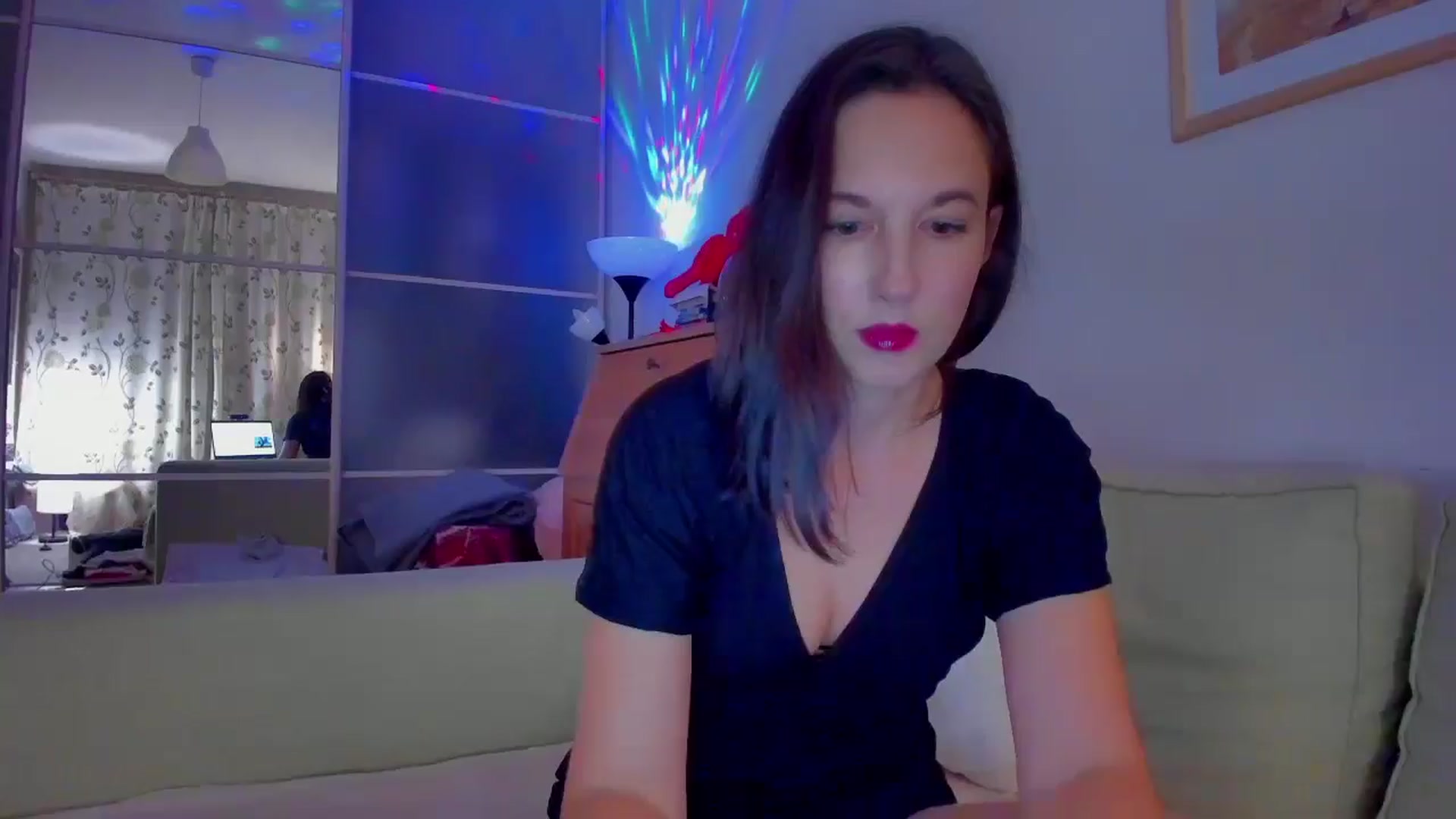 Gallery image thumbnail from SmileyCAT's myfreecams stream on, 12/25/2024, 17:32 image 8 of 20