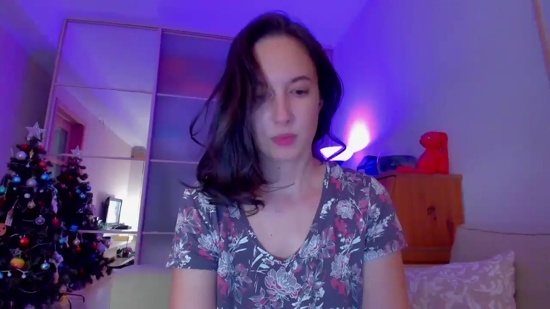 Gallery image thumbnail from SmileyCAT's myfreecams stream on, 02/08/2025, 20:13 image 18 of 20