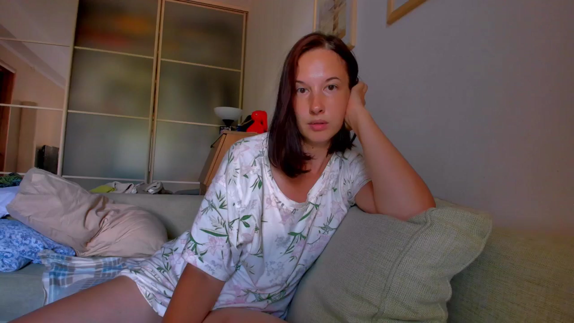 Gallery image thumbnail from SmileyCAT's myfreecams stream on, 06/18/2025, 12:18 image 2 of 20