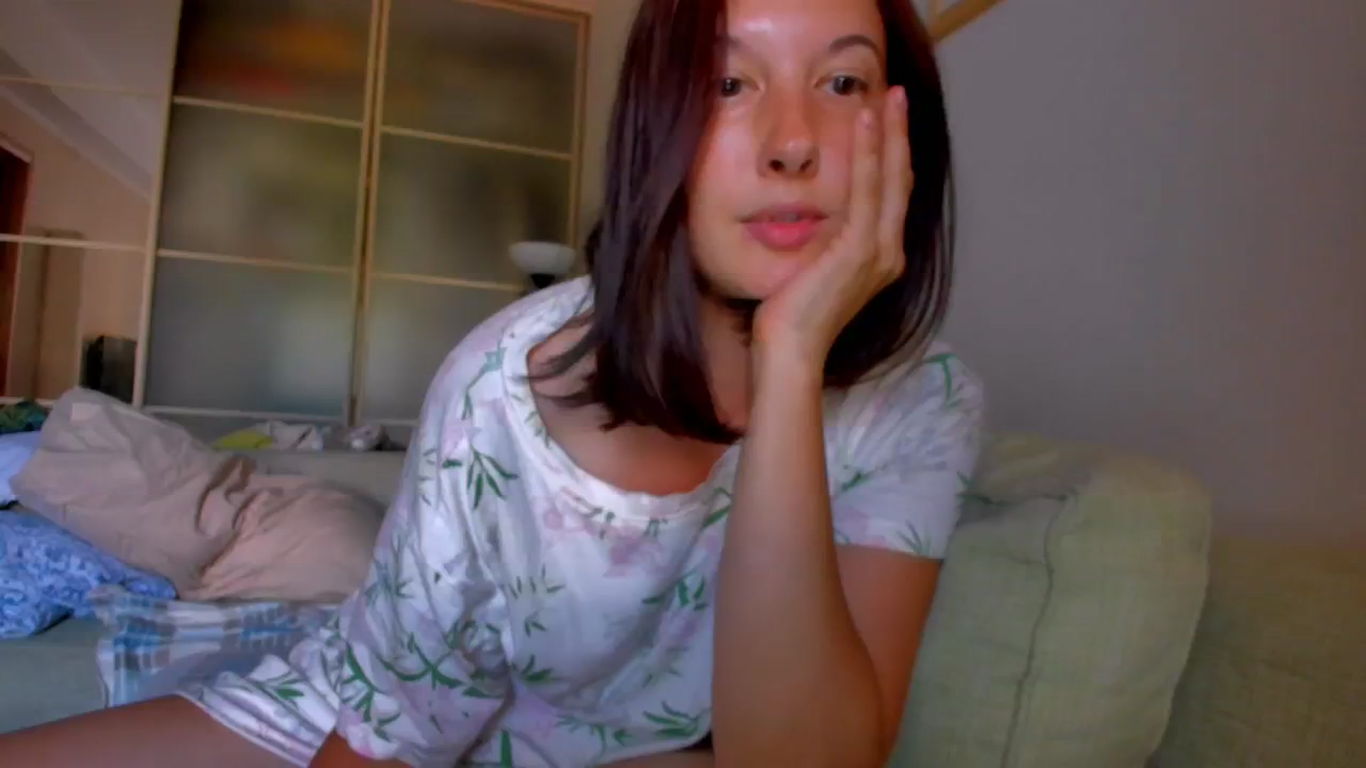 Gallery image thumbnail from SmileyCAT's myfreecams stream on, 06/18/2025, 12:18 image 11 of 20