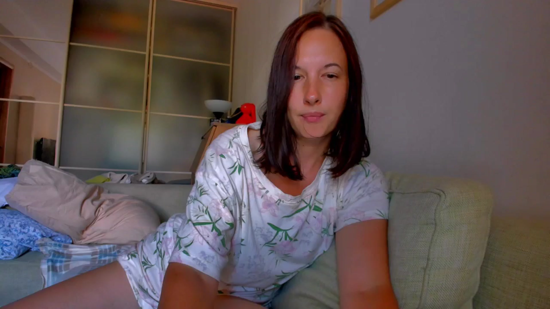 Gallery image thumbnail from SmileyCAT's myfreecams stream on, 06/18/2025, 12:18 image 8 of 20