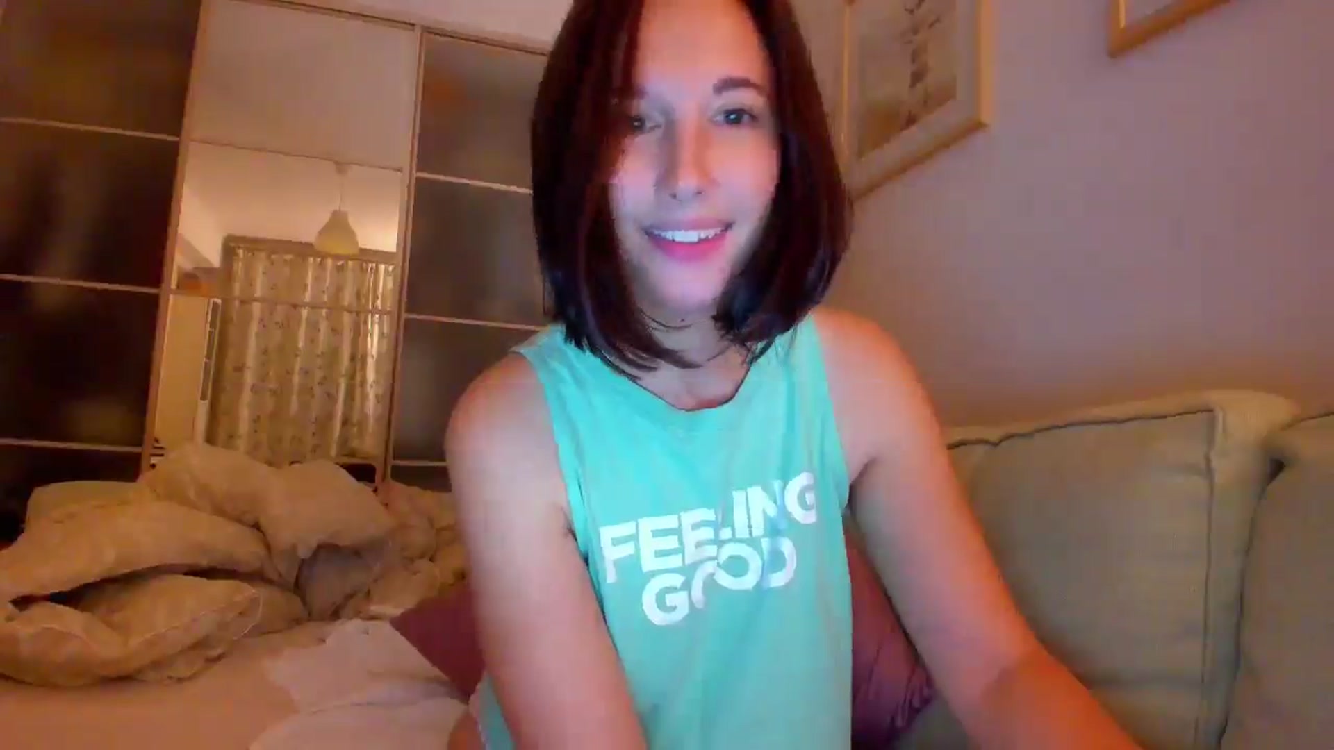 Gallery image thumbnail from SmileyCAT's myfreecams stream on, 10/22/2025, 17:10 image 6 of 20