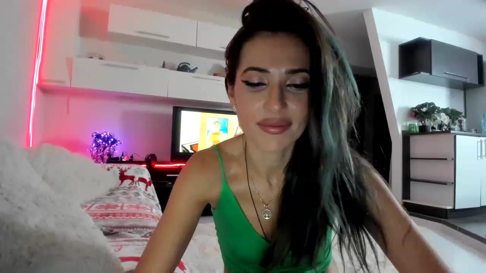 Gallery image thumbnail from SmileyTinaa's myfreecams stream on, 11/23/2022, 01:39 image 19 of 20