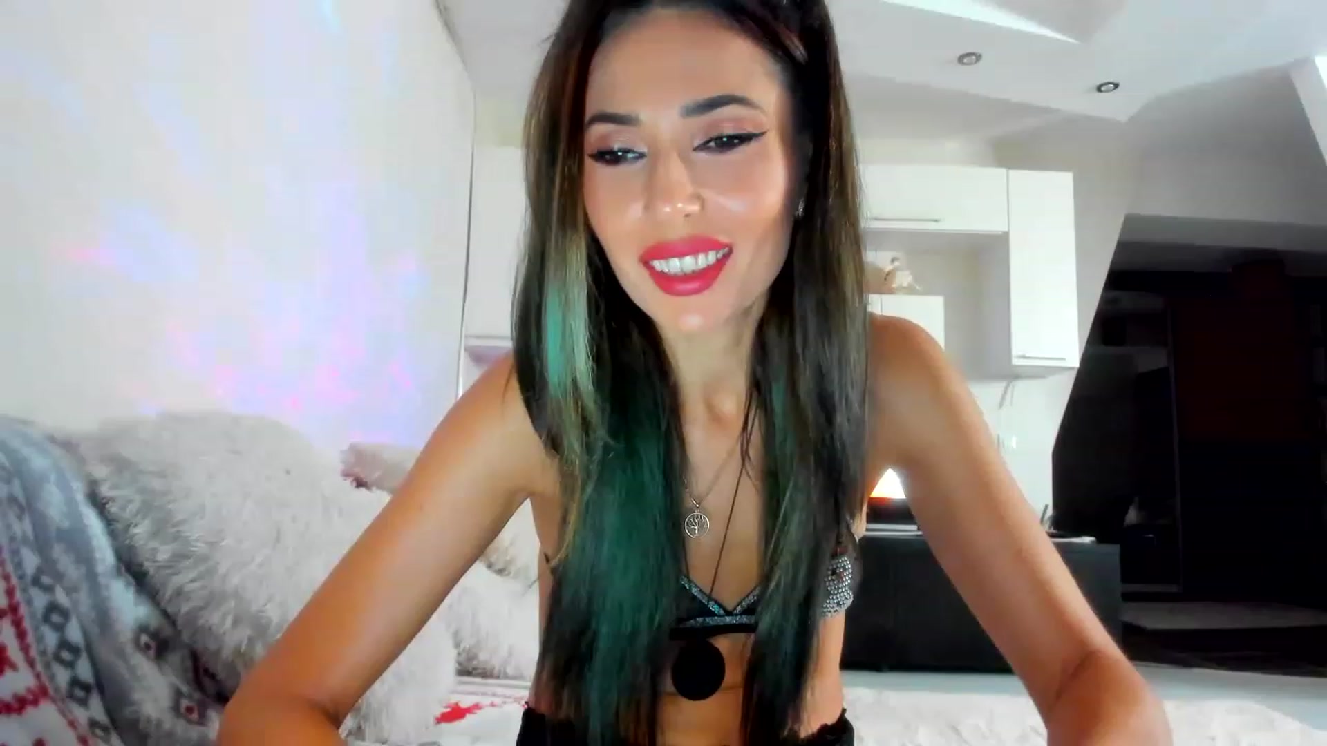 Gallery image thumbnail from SmileyTinaa's myfreecams stream on, 12/02/2022, 22:01 image 1 of 20