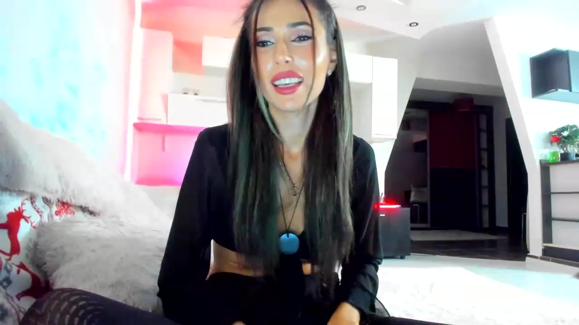 Gallery image thumbnail from SmileyTinaa's myfreecams stream on, 12/20/2022, 23:50 image 15 of 20