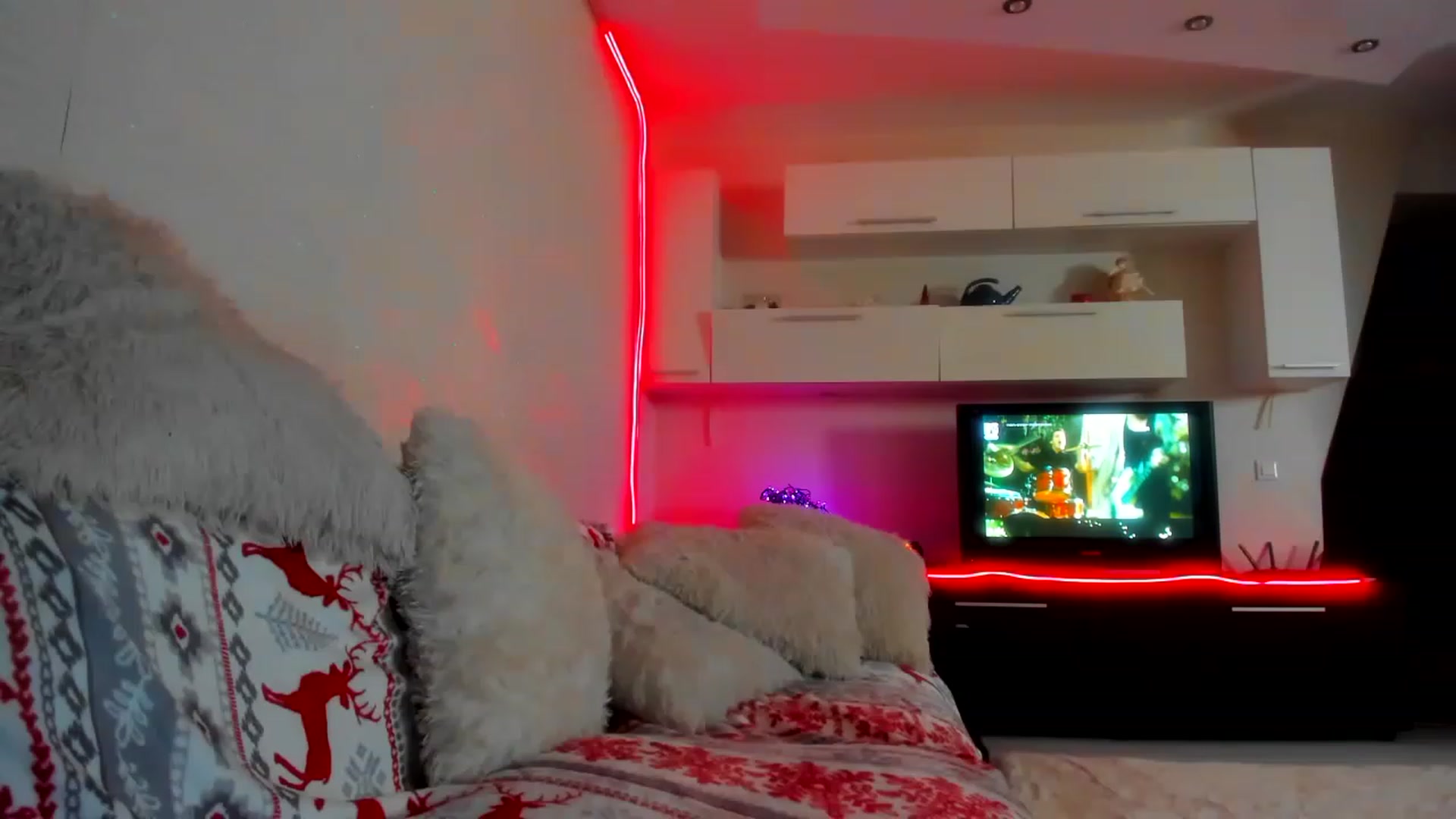 Gallery image thumbnail from SmileyTinaa's myfreecams stream on, 12/22/2022, 23:53 image 4 of 20